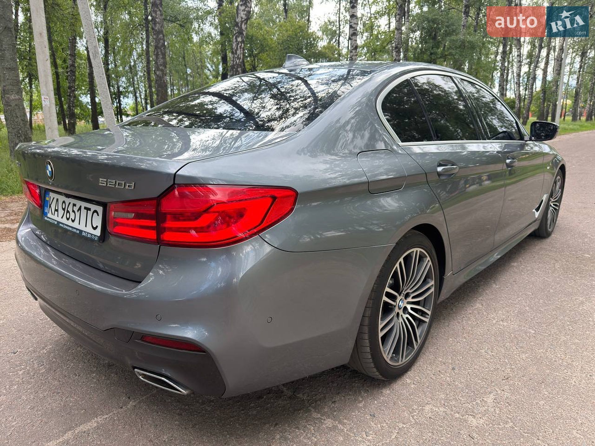 BMW 5 Series 2018 VIN WBAJF5107KBJ09980 фото оголошення 24 з 71