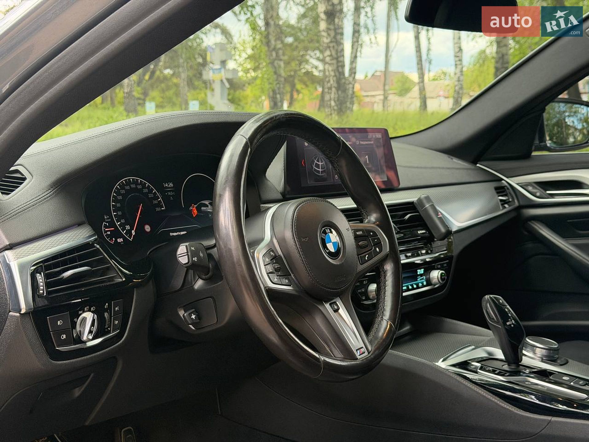BMW 5 Series 2018 VIN WBAJF5107KBJ09980 фото оголошення 28 з 71