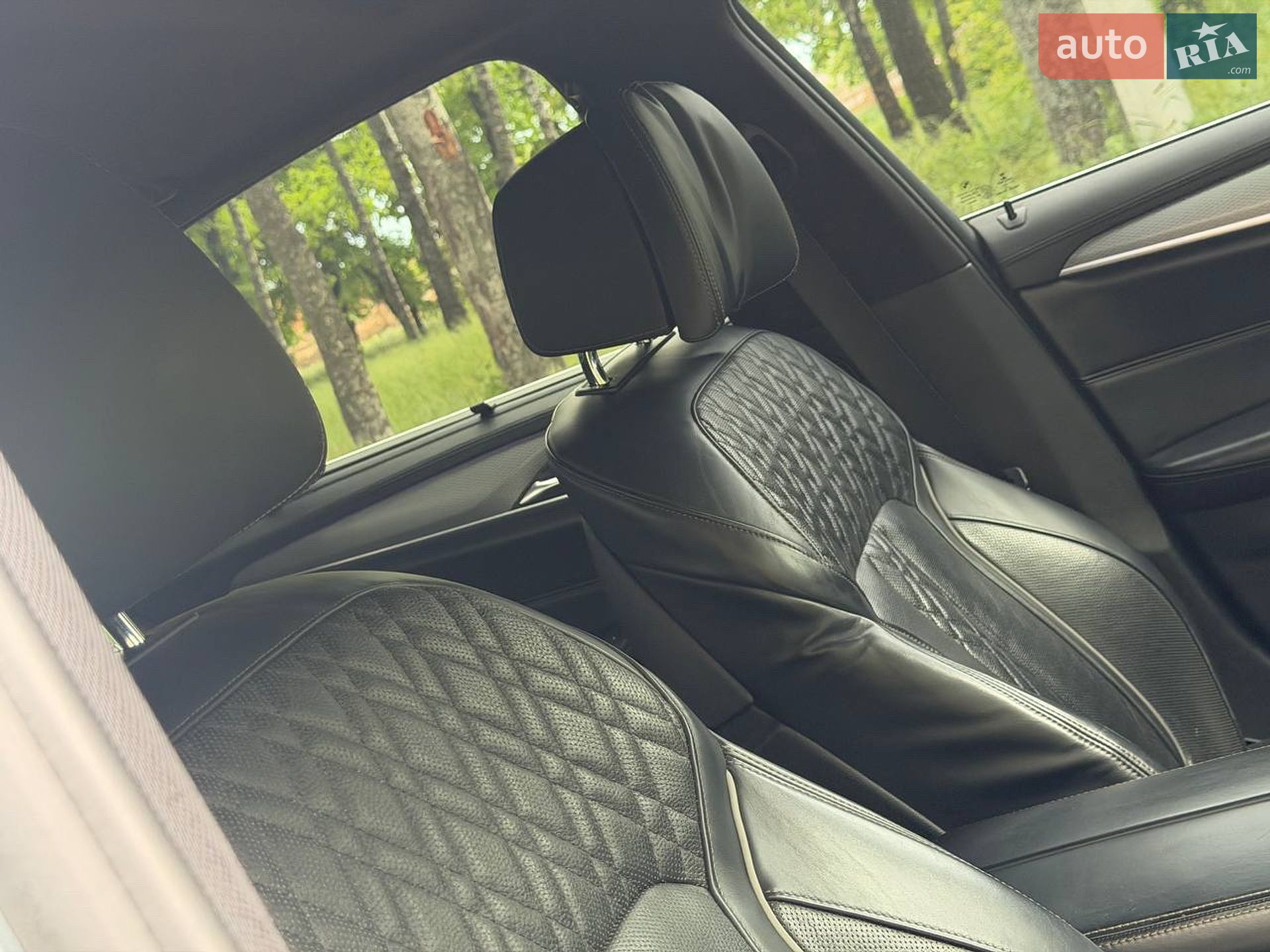 BMW 5 Series 2018 VIN WBAJF5107KBJ09980 фото оголошення 50 з 71