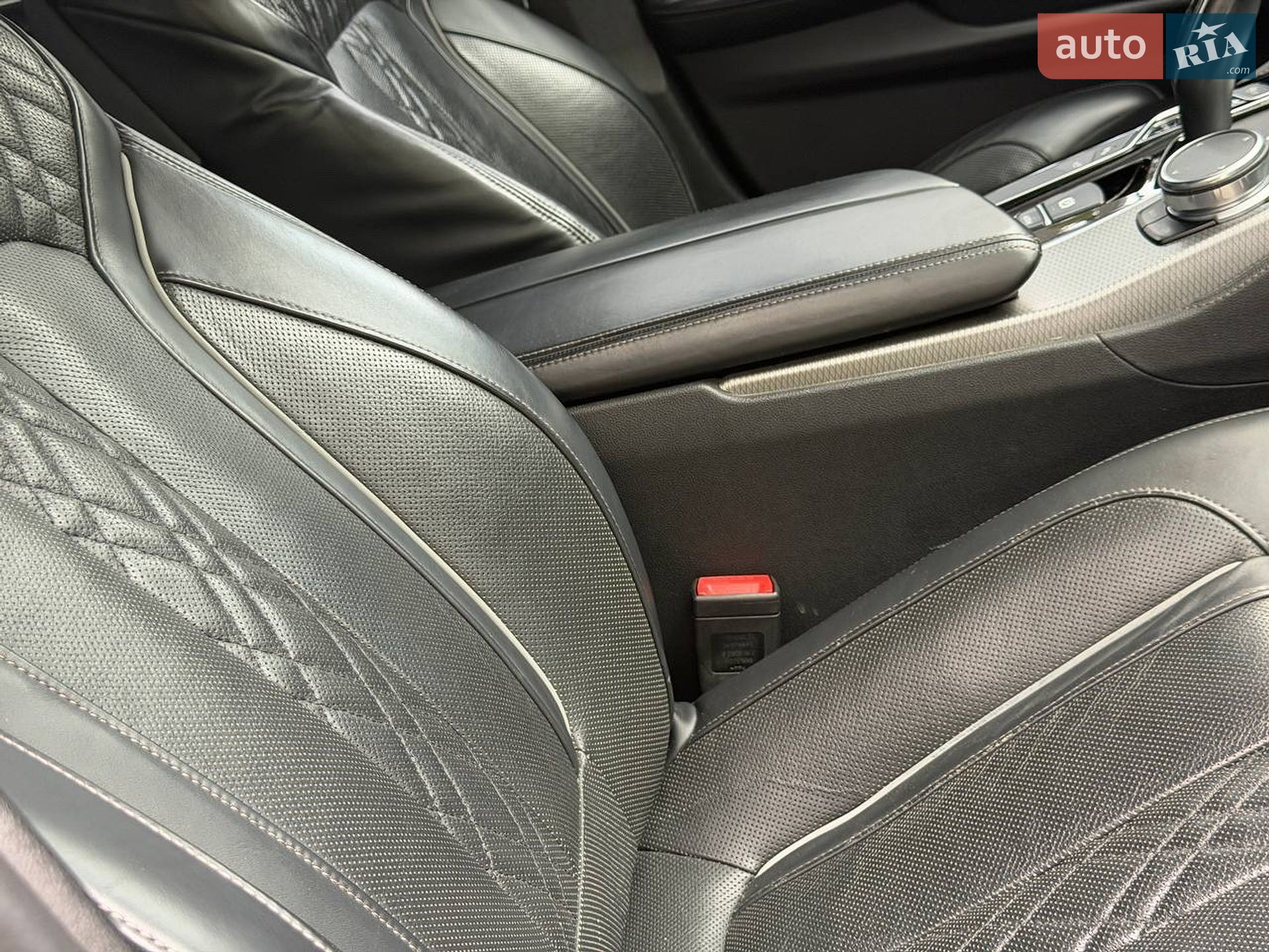 BMW 5 Series 2018 VIN WBAJF5107KBJ09980 фото оголошення 52 з 71