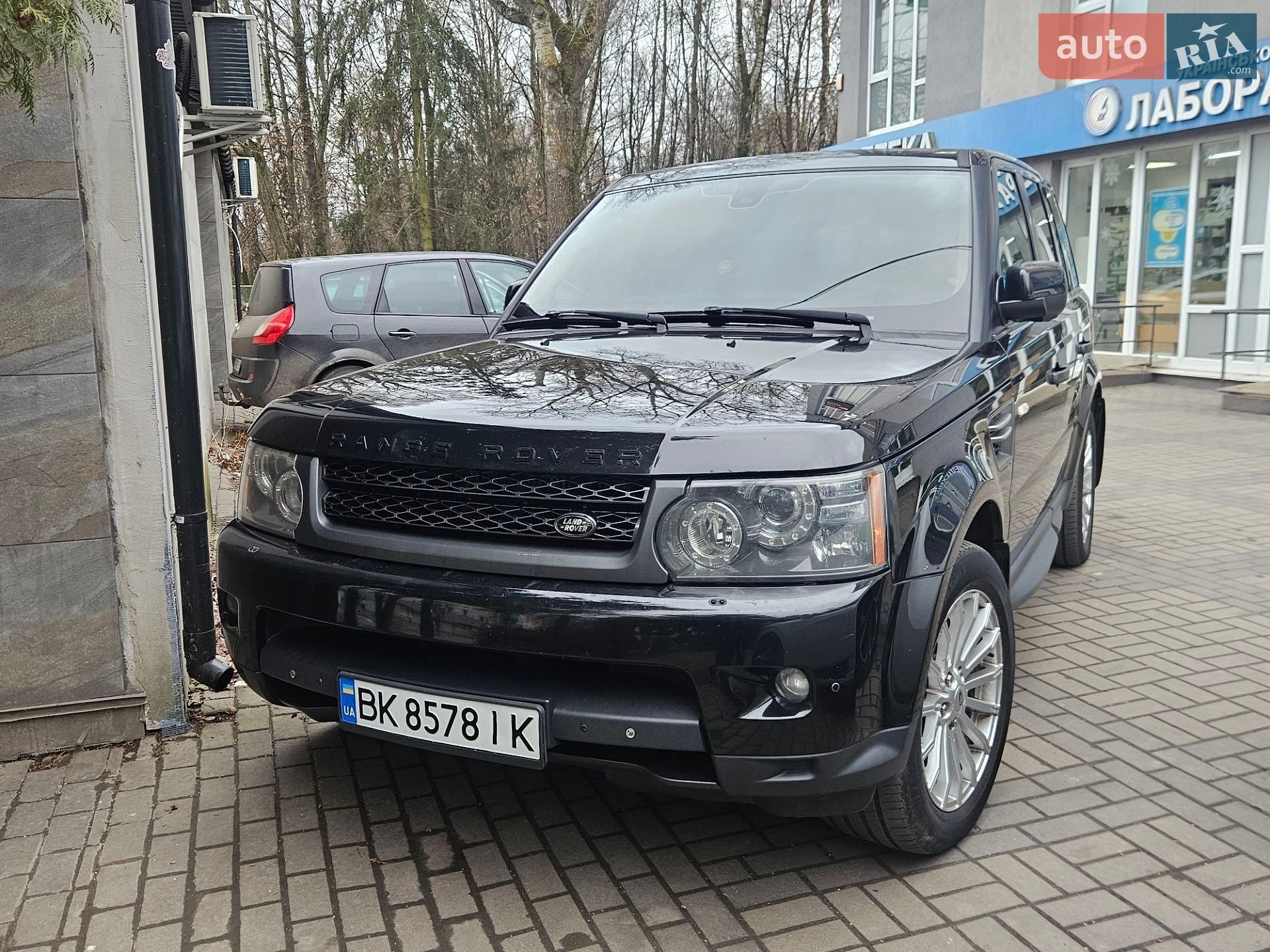 Land Rover Range Rover Sport 2010 VIN SALLSAAF4BA263677 фото оголошення 3 з 4