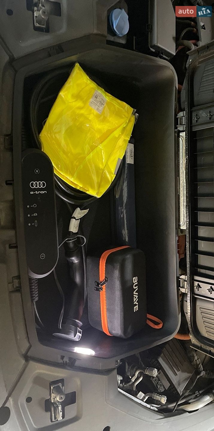 Audi Q8 Sportback e-tron 2023 VIN WAUZZZGE5RB023596 фото оголошення 40 з 111