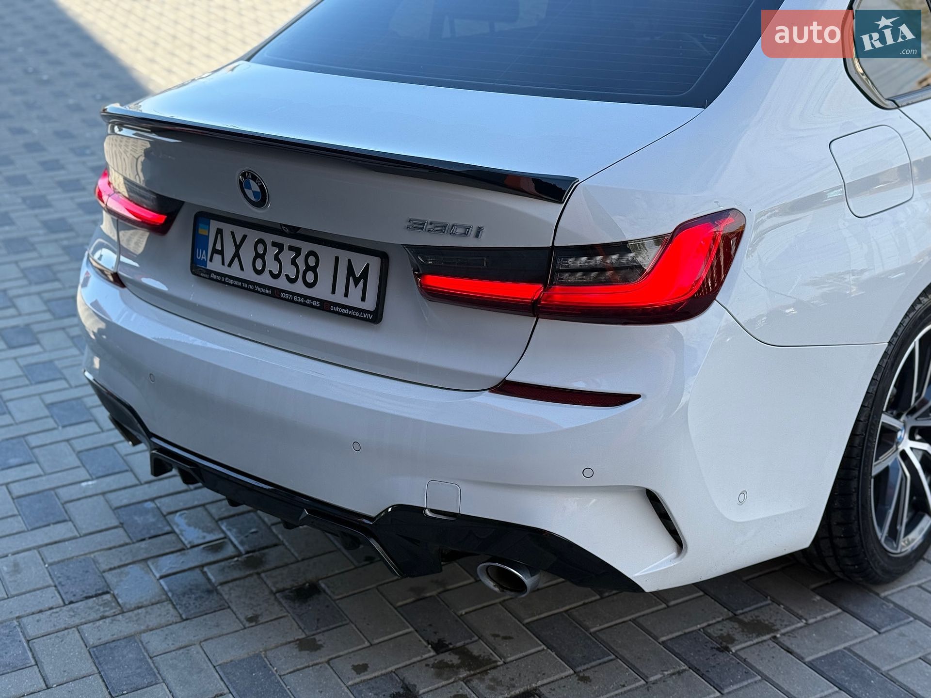 BMW 3 Series 2019 VIN 3MW5R1J54K8B01124 фото оголошення 13 з 14