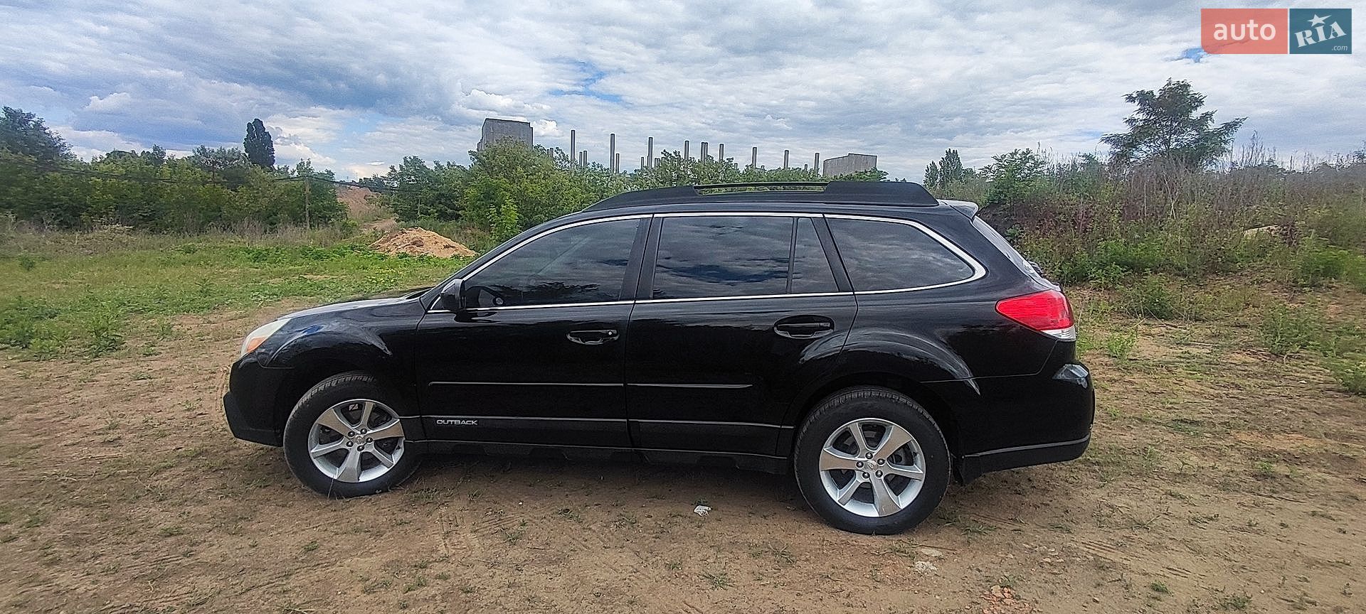Subaru Outback 2014 VIN 4S4BRCLC0E3300628 фото оголошення 4 з 16