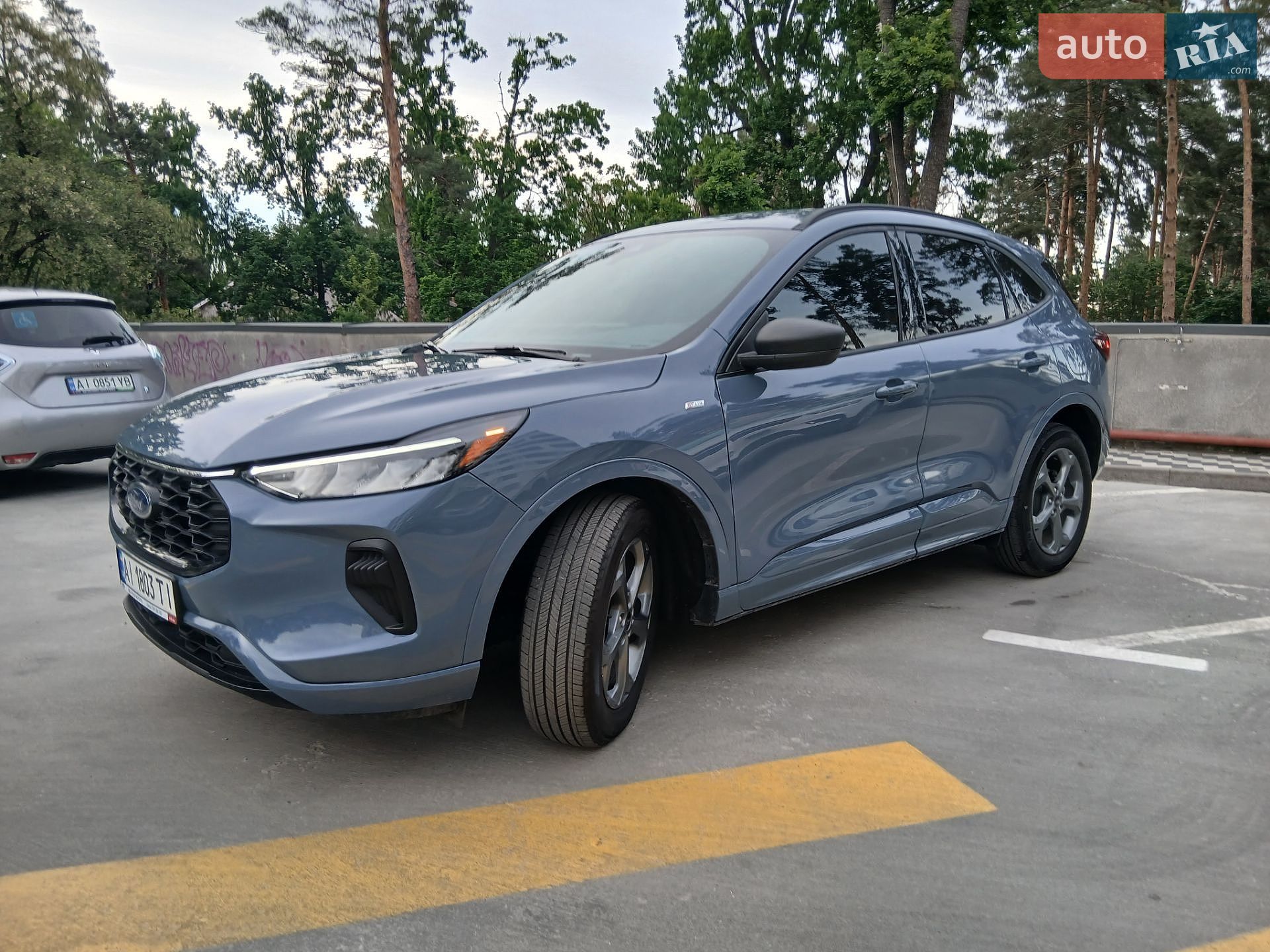 Ford Escape 2023 VIN 1FMCU0MZ2PUB38454 фото оголошення 5 з 39