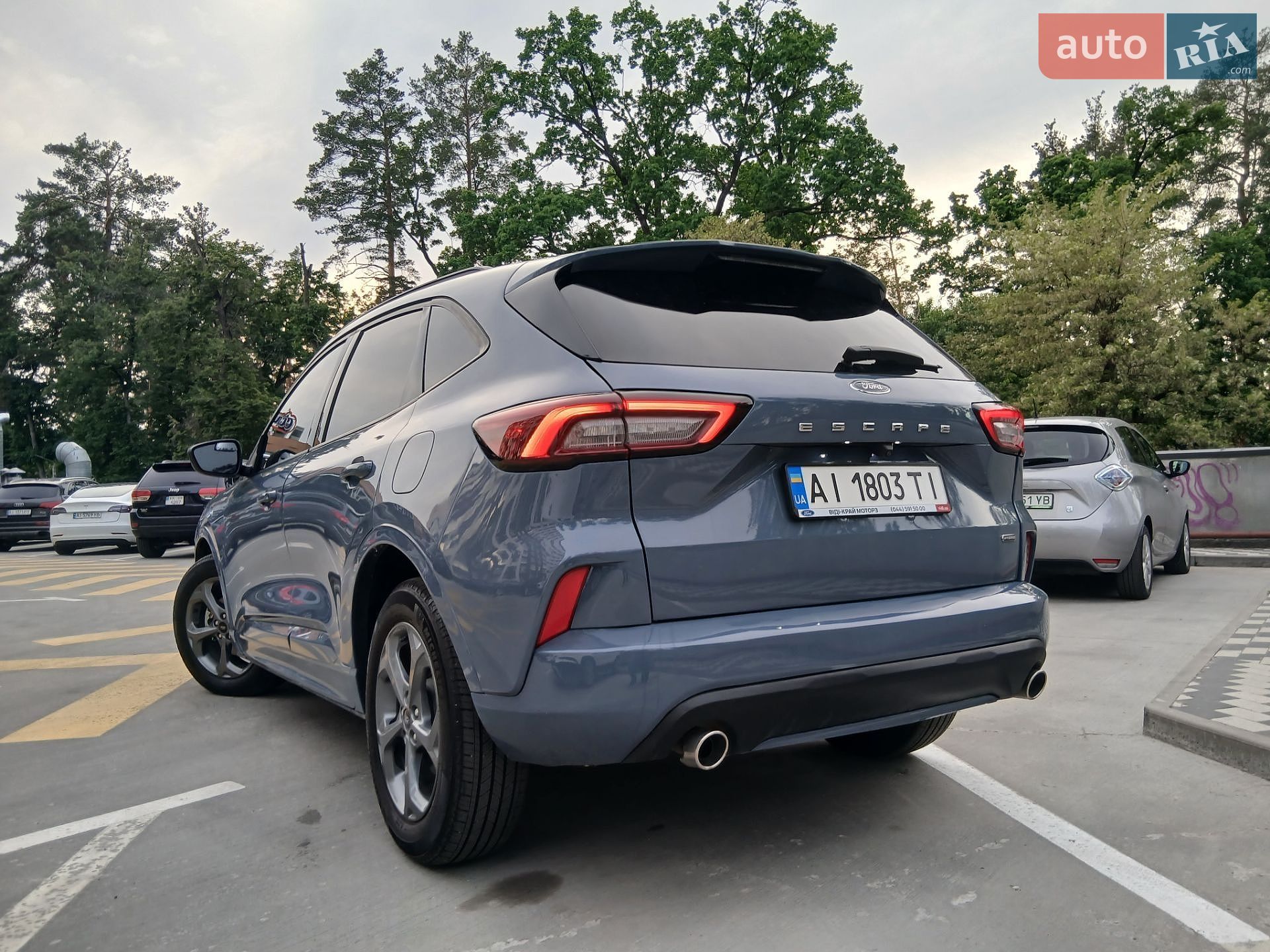 Ford Escape 2023 VIN 1FMCU0MZ2PUB38454 фото оголошення 17 з 39