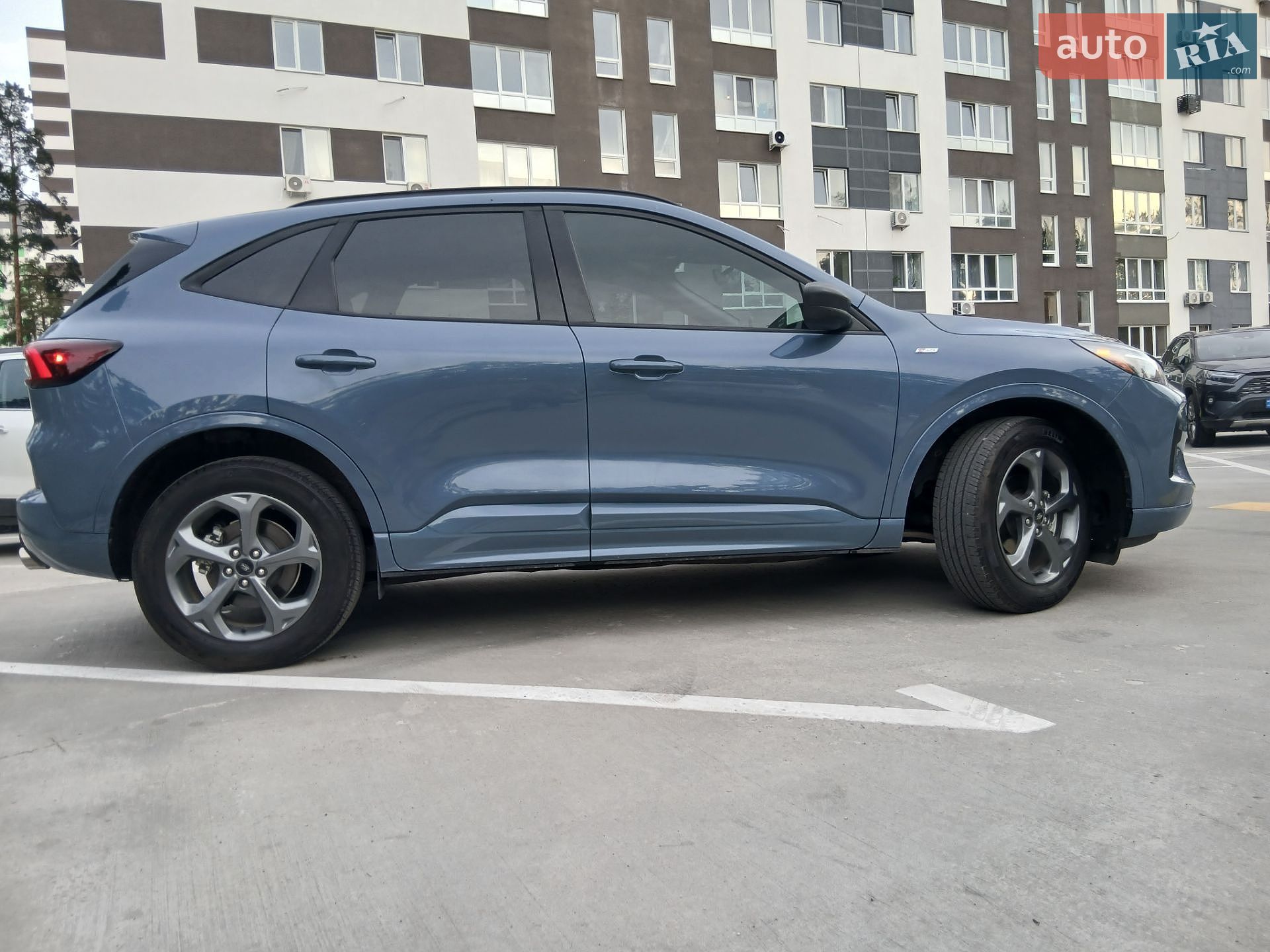 Ford Escape 2023 VIN 1FMCU0MZ2PUB38454 фото оголошення 19 з 39