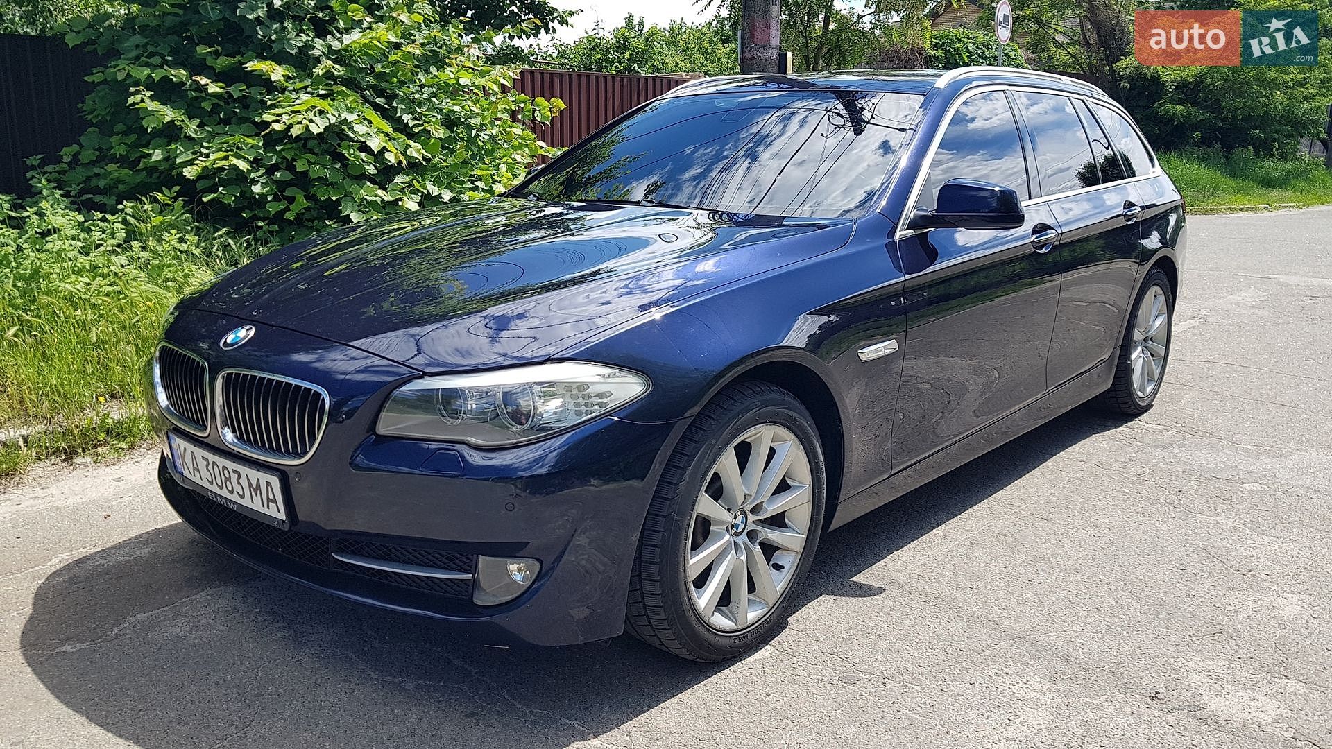BMW 5 Series 2013 VIN WBAXB91010DX44952 фото оголошення 3 з 30