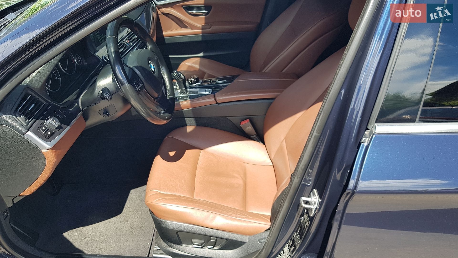 BMW 5 Series 2013 VIN WBAXB91010DX44952 фото оголошення 7 з 27