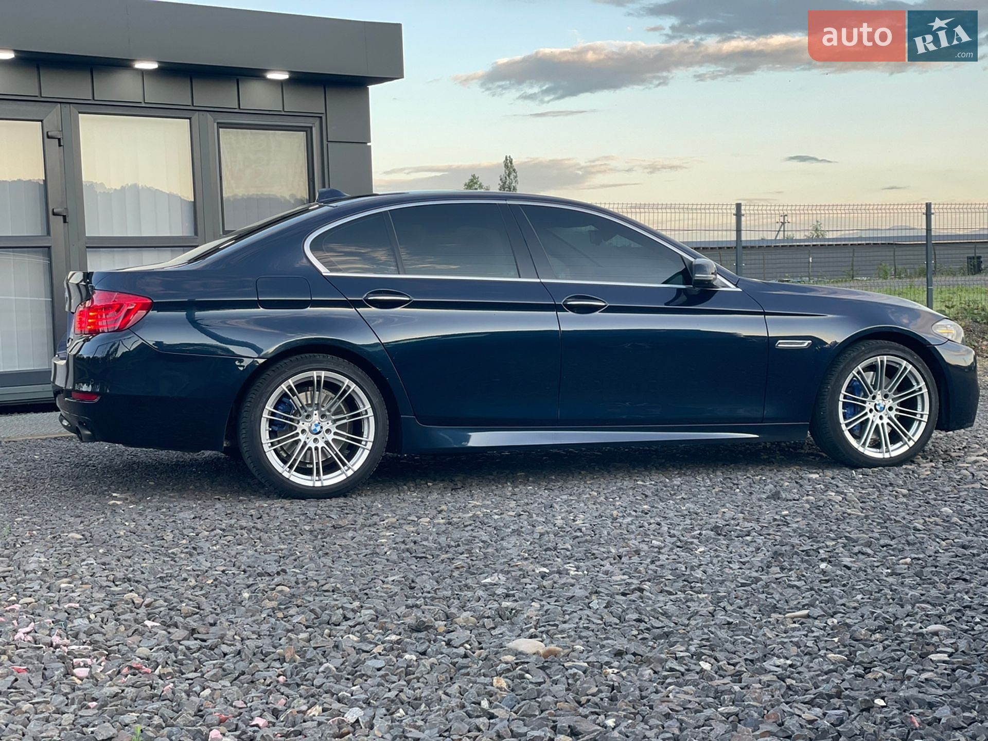 BMW 5 Series 2015 VIN WBA5B1C51FG126491 фото оголошення 6 з 14