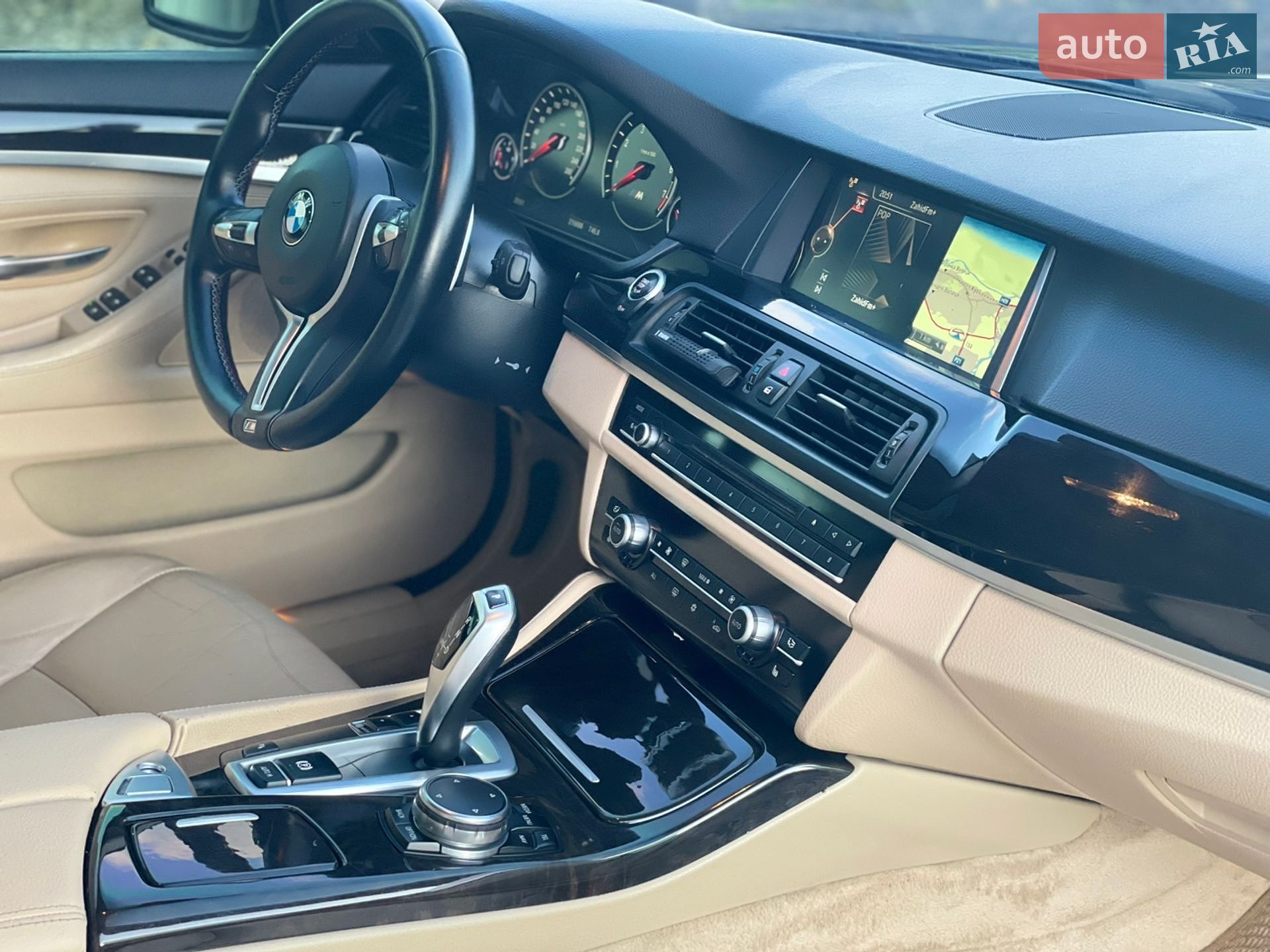 BMW 5 Series 2015 VIN WBA5B1C51FG126491 фото оголошення 12 з 14