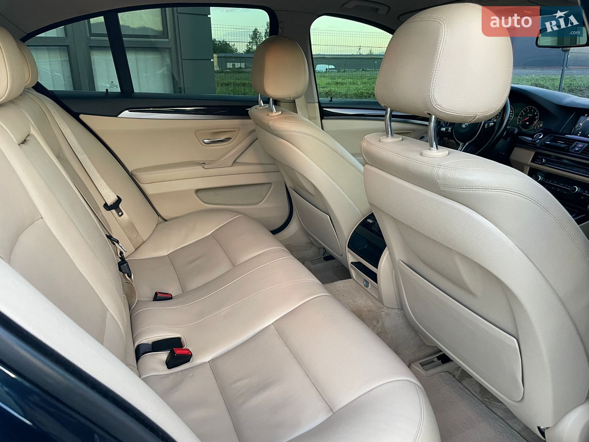 BMW 5 Series 2015 VIN WBA5B1C51FG126491 фото оголошення 13 з 14