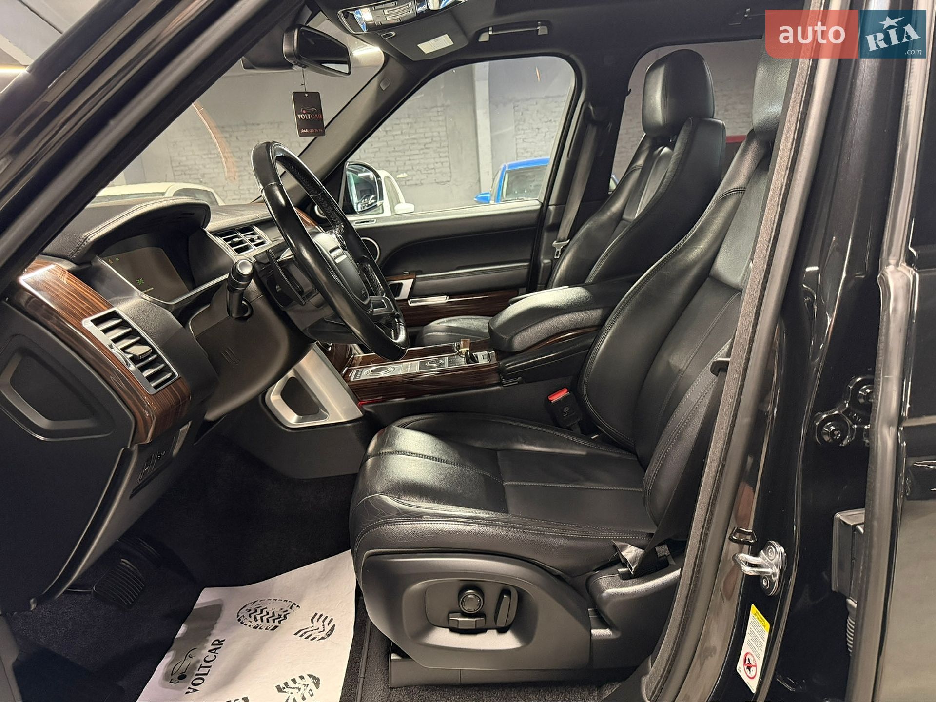 Land Rover Range Rover 2016 VIN SALGR2KF6GA316906 фото оголошення 13 з 17