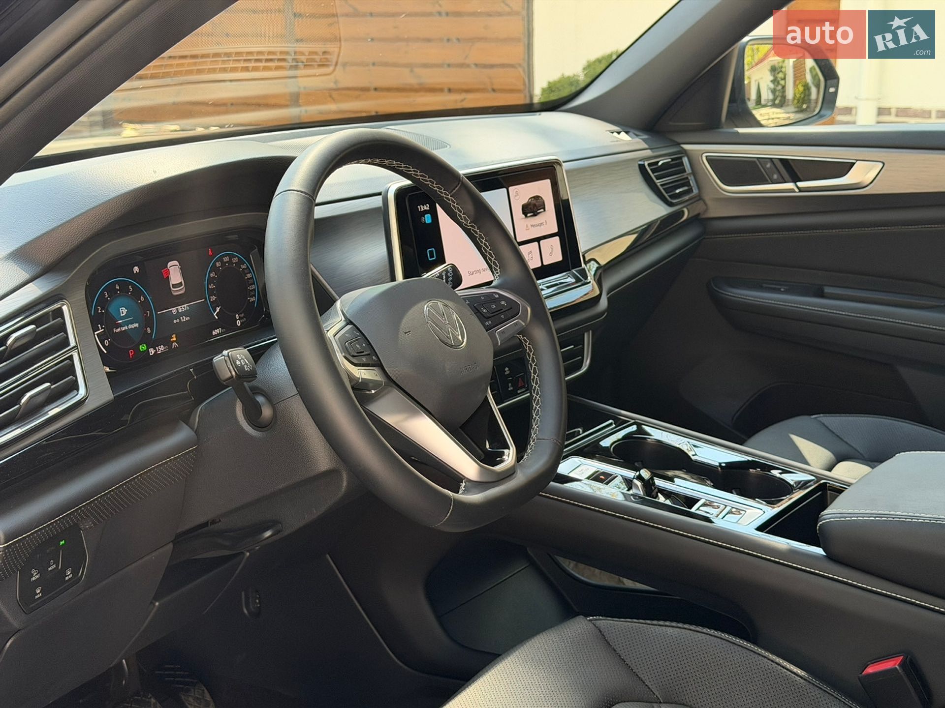 Volkswagen Atlas Cross Sport 2023 VIN 1V2HE2CA9RC217531 фото оголошення 14 з 27