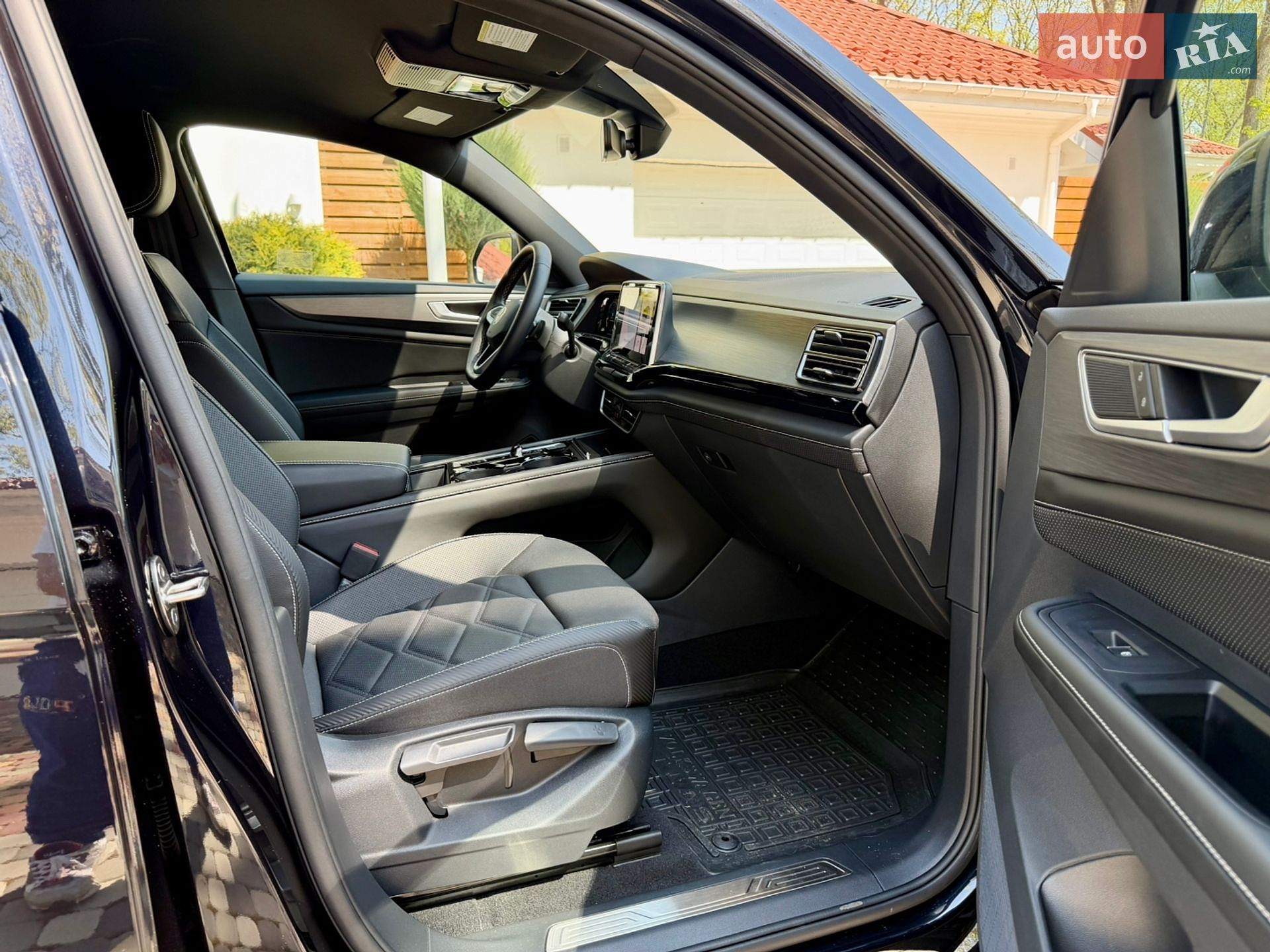 Volkswagen Atlas Cross Sport 2023 VIN 1V2HE2CA9RC217531 фото оголошення 16 з 27