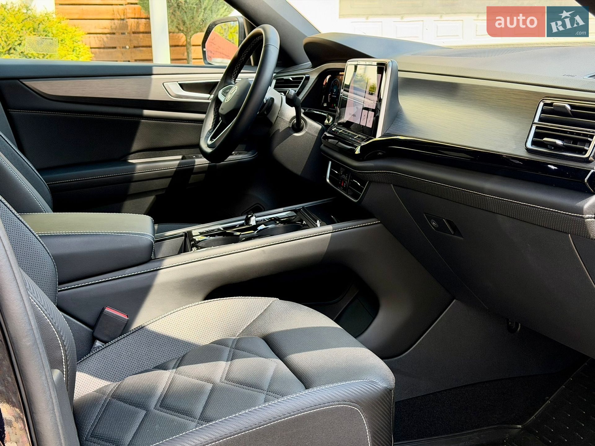 Volkswagen Atlas Cross Sport 2023 VIN 1V2HE2CA9RC217531 фото оголошення 17 з 27