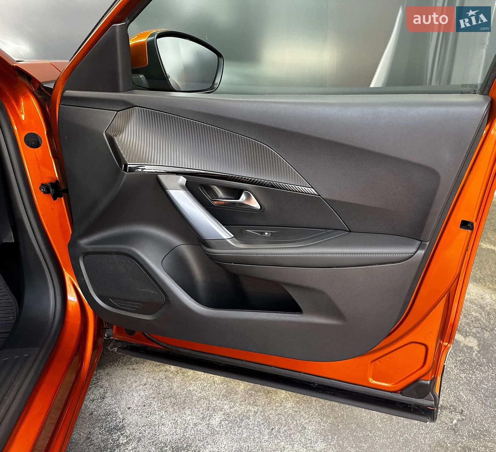 Peugeot 2008 2020 VIN VR3UDYHZRLJ799039 фото оголошення 30 з 31