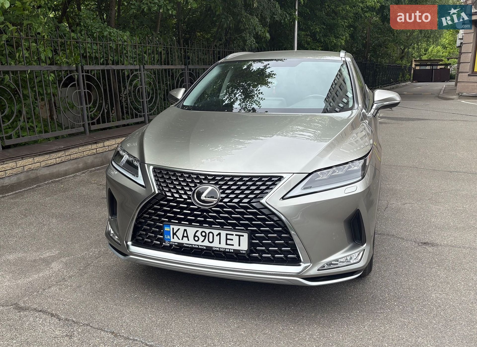 Lexus RX 2022 VIN JTJBAMCA402183101 фото оголошення 28 з 34