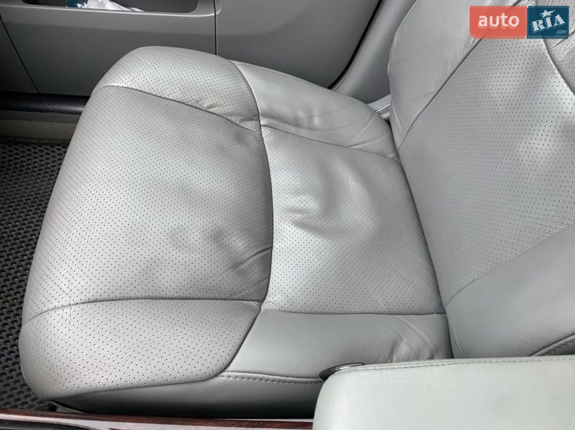 Toyota Avalon 2007 VIN 4T1BK36B98U255808 фото оголошення 11 з 17