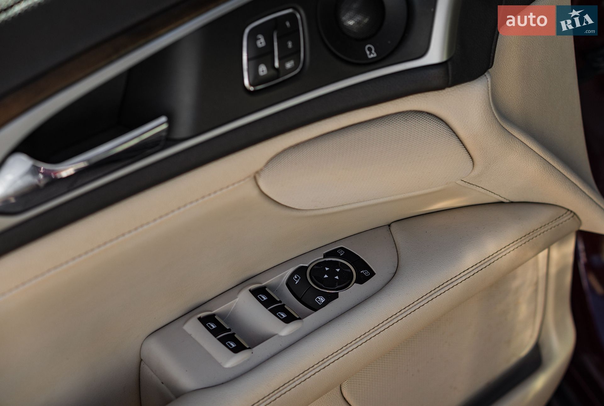Lincoln MKZ 2017 VIN 3LN6L5EC1HR654840 фото оголошення 14 з 20