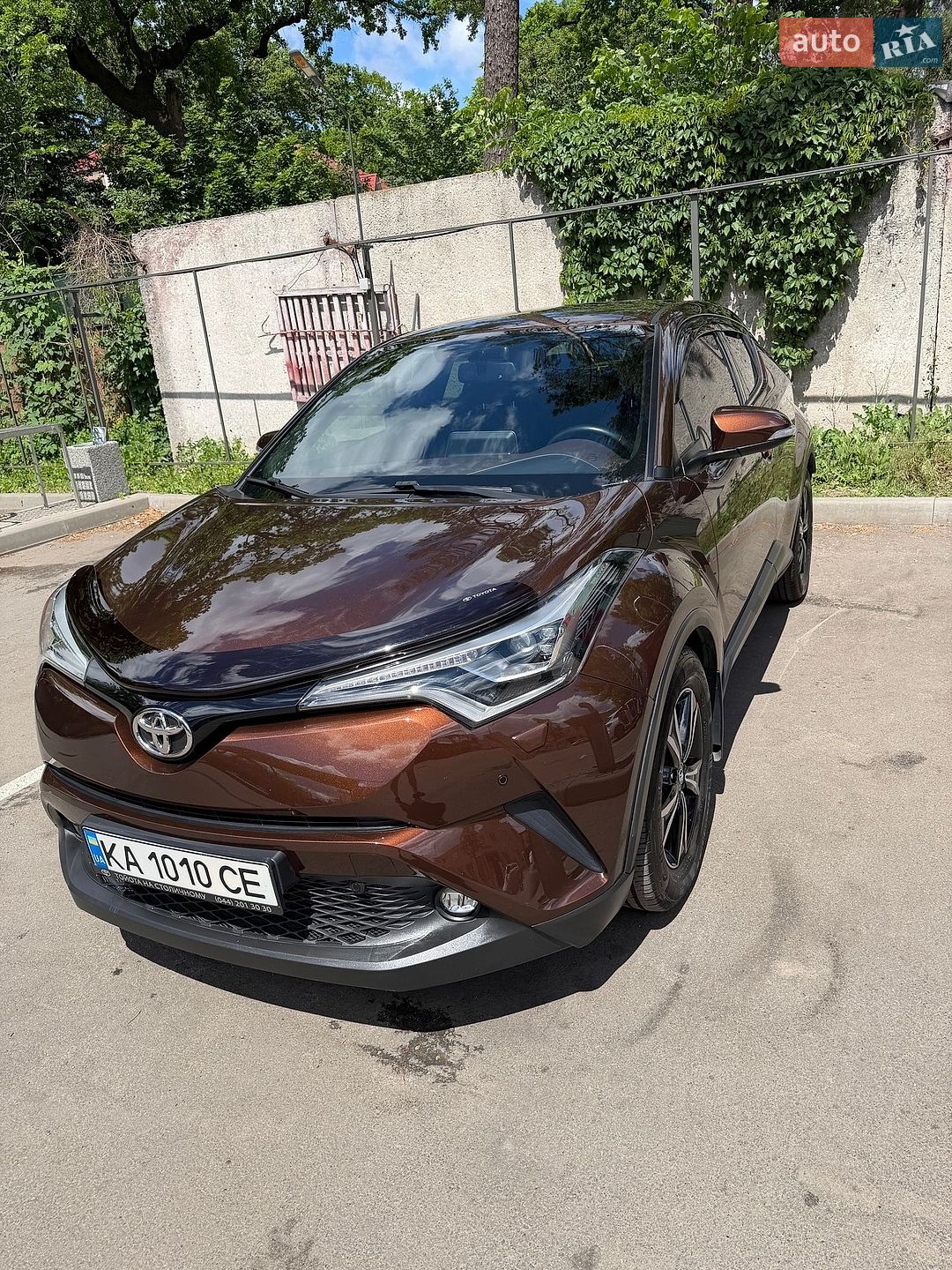 Toyota C-HR 2017 VIN NMTLY4FX30R007053 фото оголошення 2 з 44