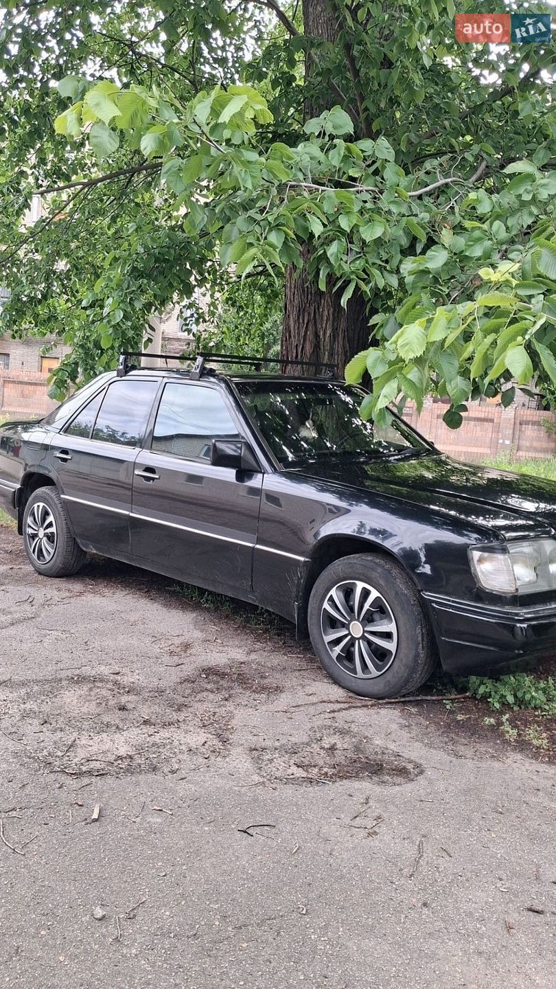 Mercedes-Benz E-Class 1994 VIN WDB1241201C208986 фото оголошення 2 з 6