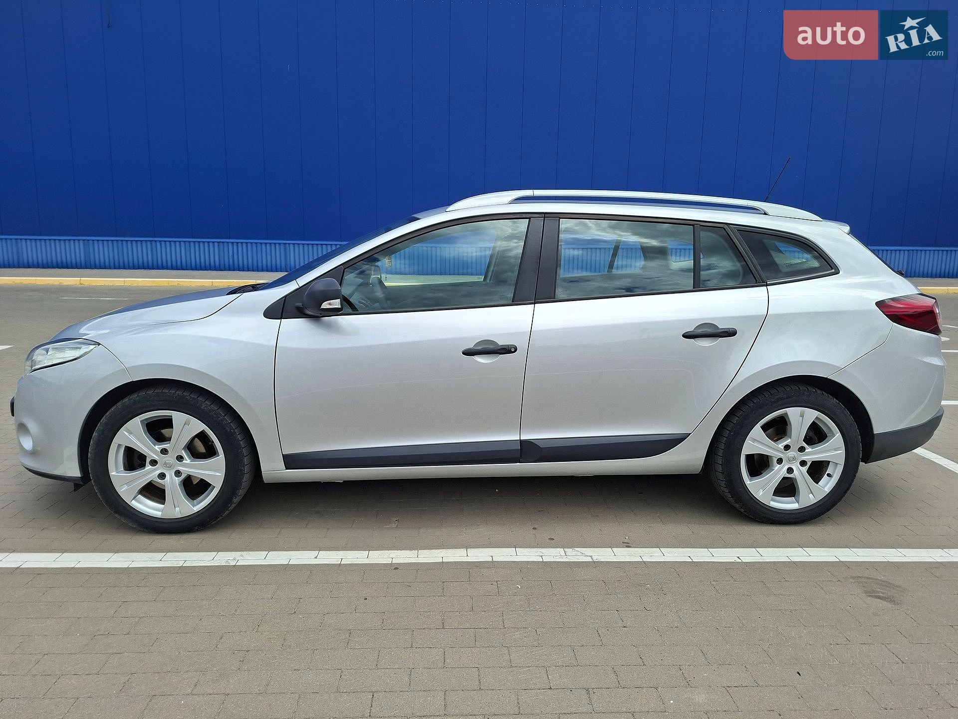 Renault Megane 2011 VIN VF1KZ1W0645452548 фото оголошення 3 з 33