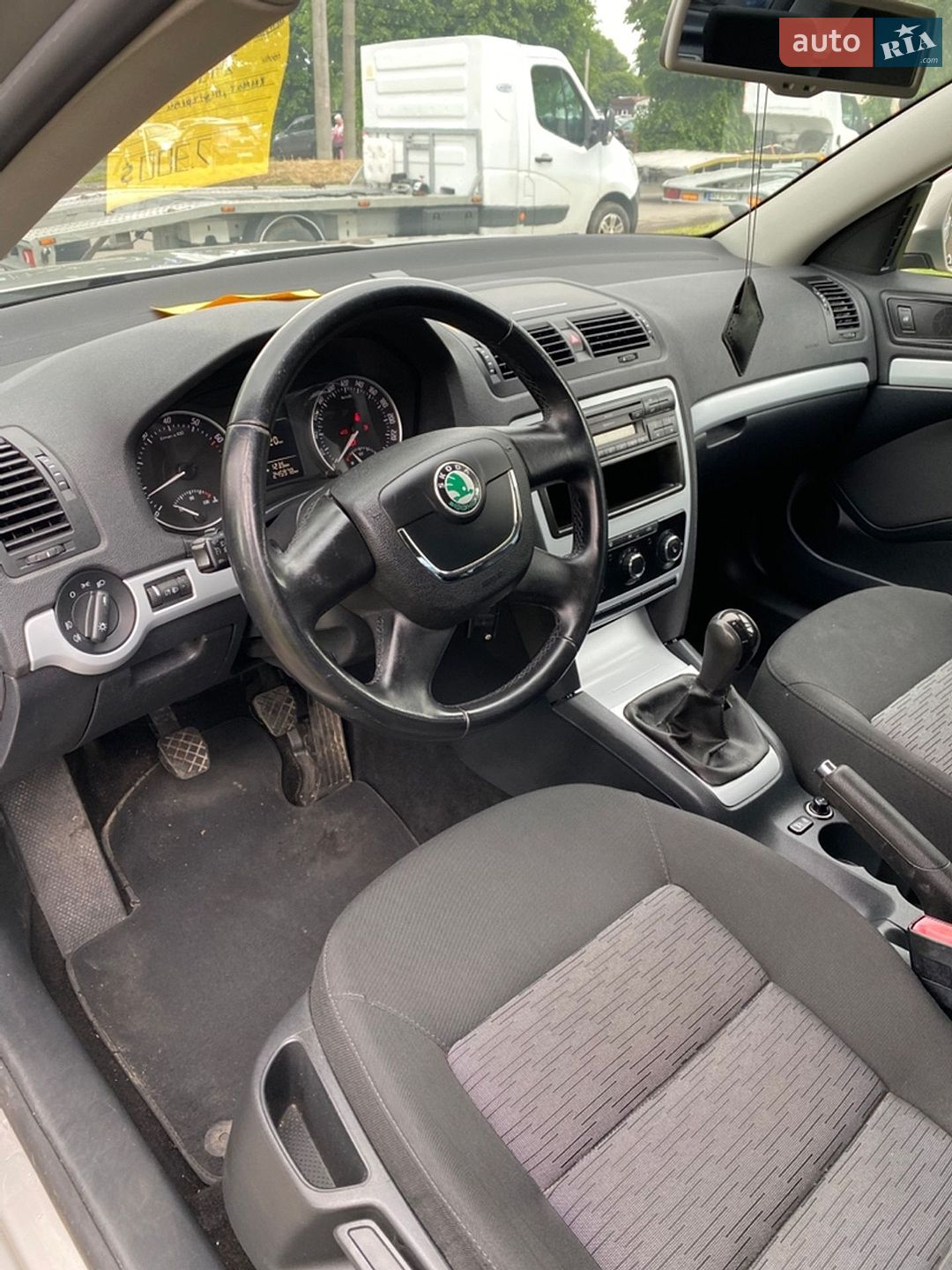 Skoda Octavia 2009 VIN TMBCJ61Z092037089 фото оголошення 14 з 18