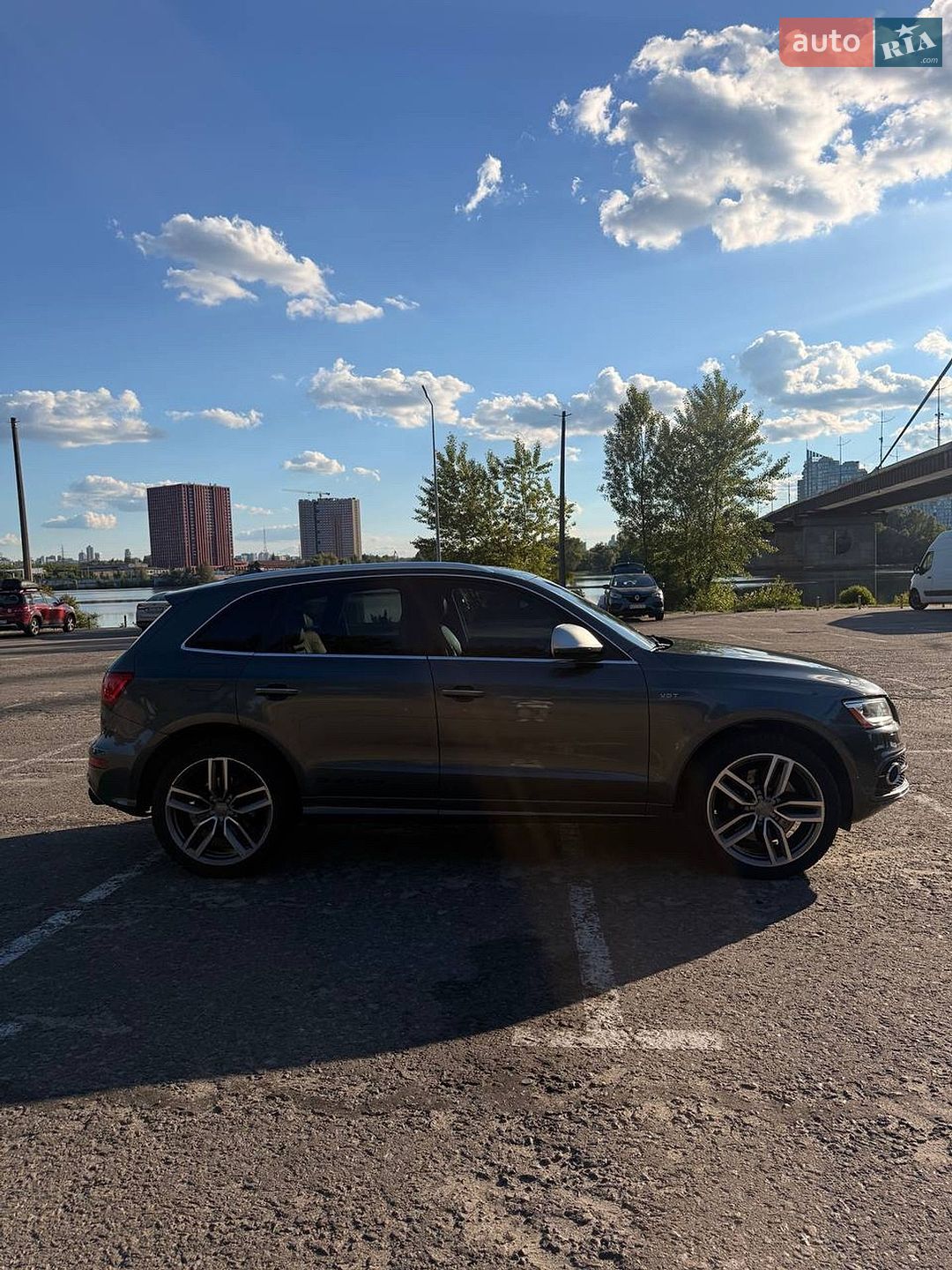 Audi SQ5 2014 VIN WA1CGAFP7FA007141 фото оголошення 9 з 26