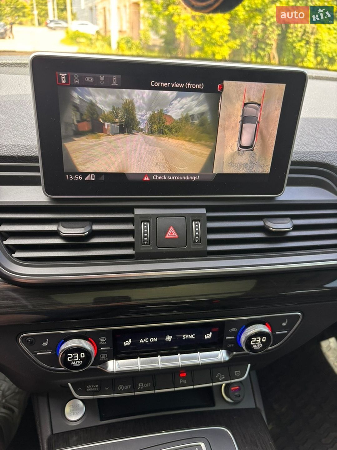 Audi Q5 2017 VIN WA1CNAFYXJ2050129 фото оголошення 21 з 34
