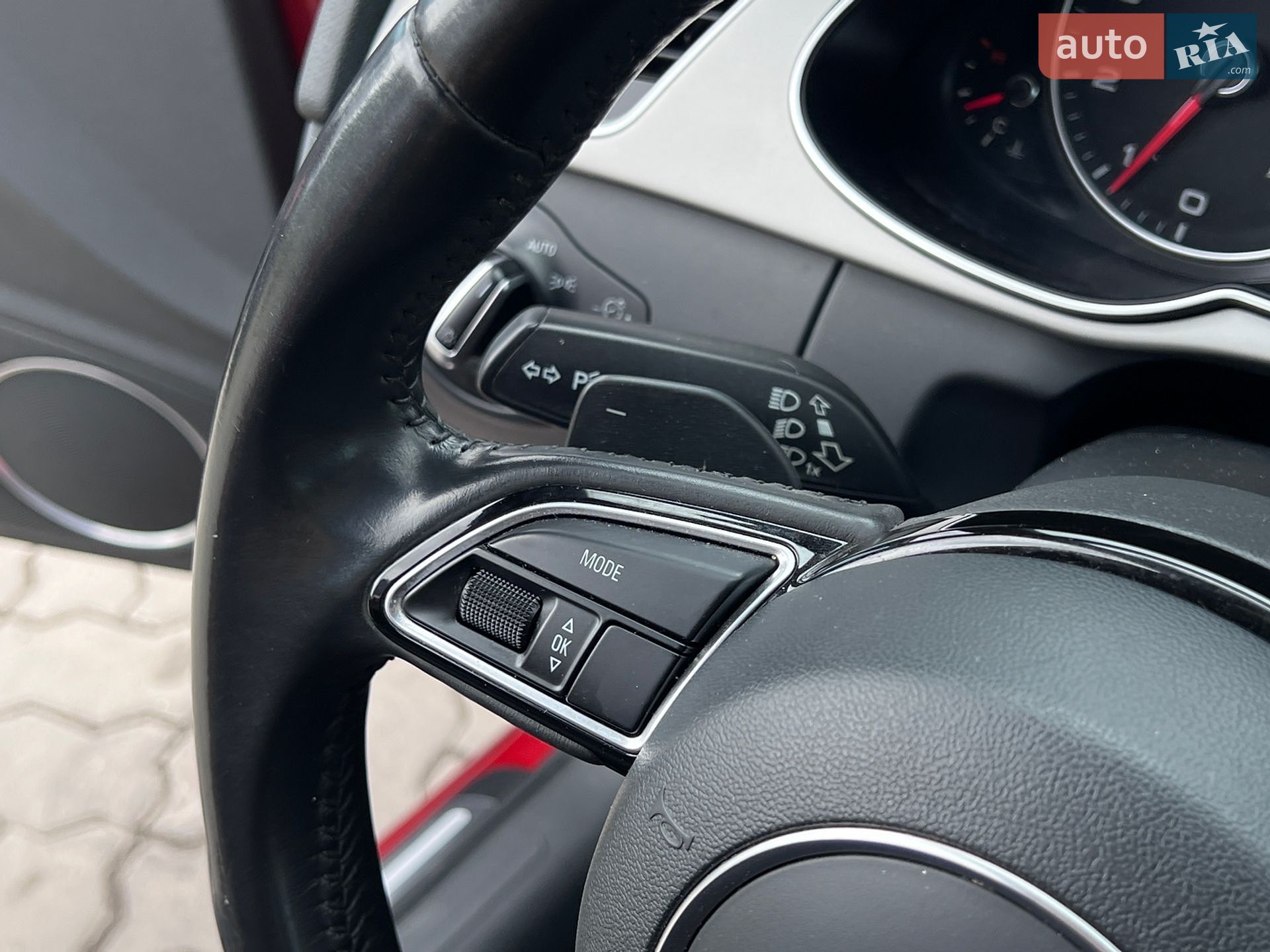 Audi A4 2014 VIN WAUFFAFL3EN040449 фото оголошення 21 з 56