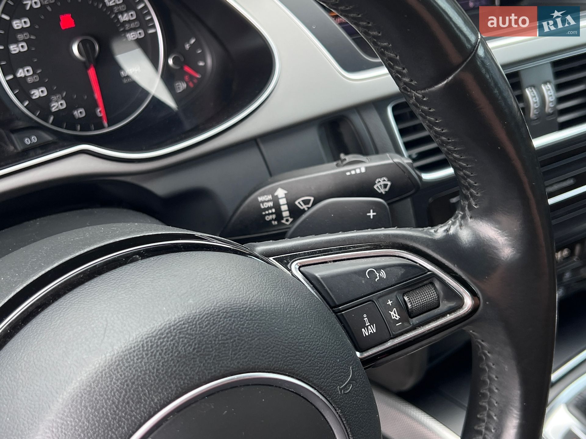 Audi A4 2014 VIN WAUFFAFL3EN040449 фото оголошення 22 з 56