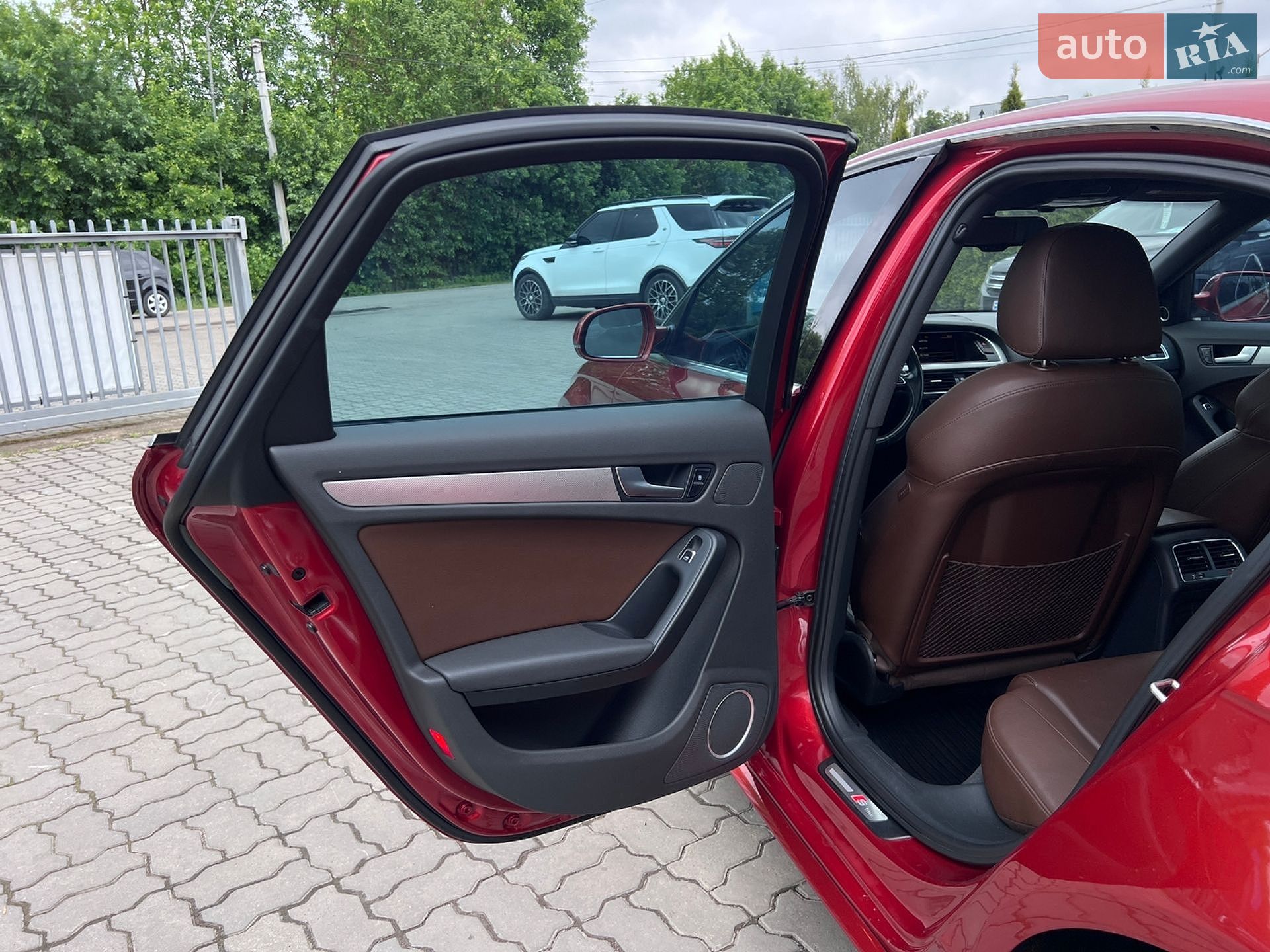 Audi A4 2014 VIN WAUFFAFL3EN040449 фото оголошення 41 з 56