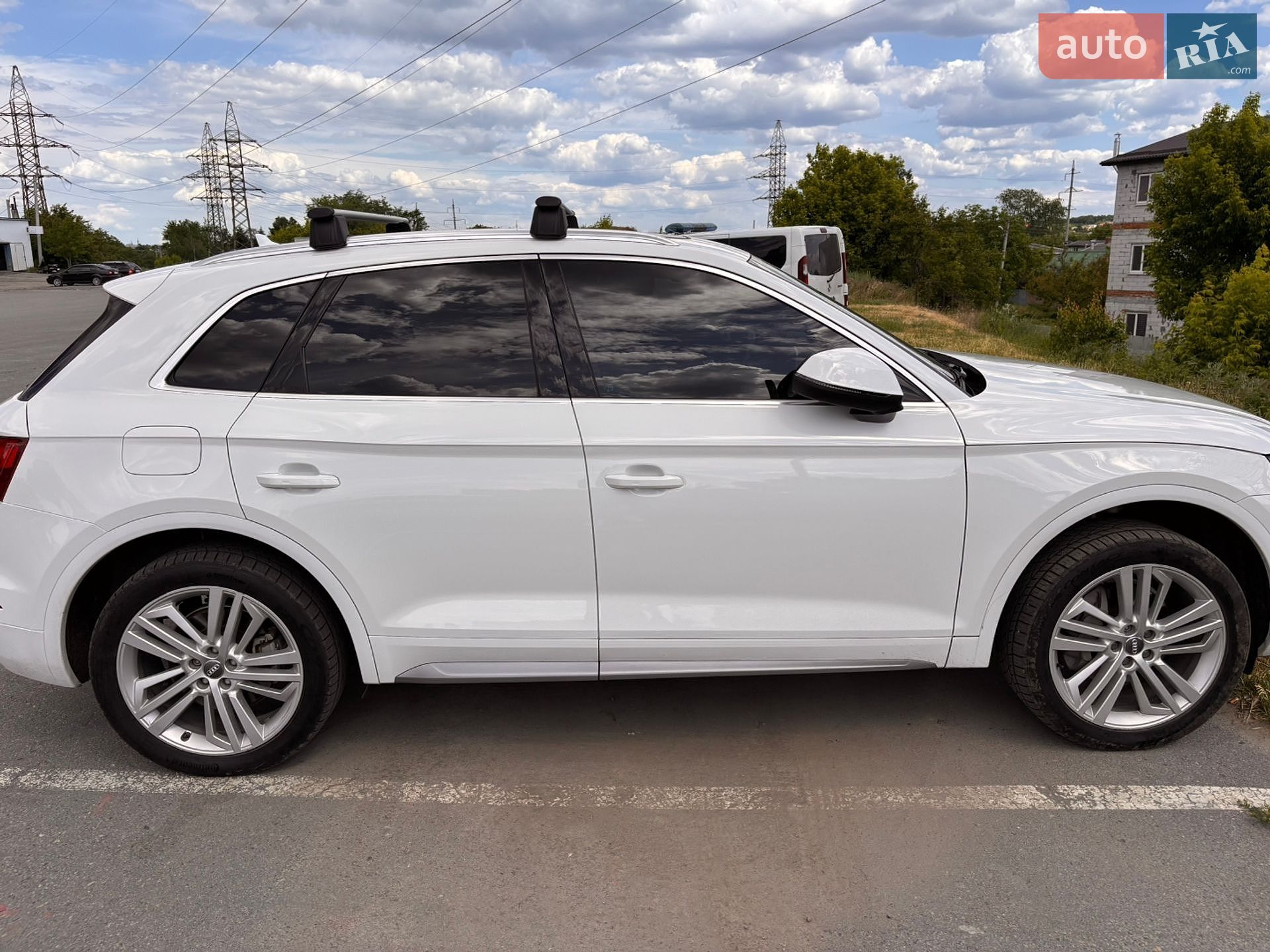 Audi Q5 2017 VIN WA1CNAFYXJ2050129 фото оголошення 9 з 34