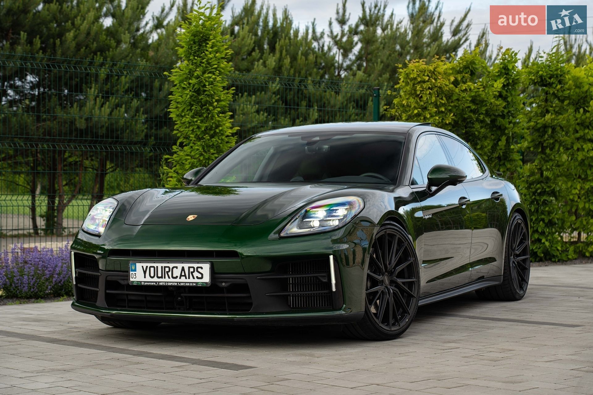 Porsche Panamera 2024 VIN WP0ZZZYA1RL070746 фото оголошення 2 з 35