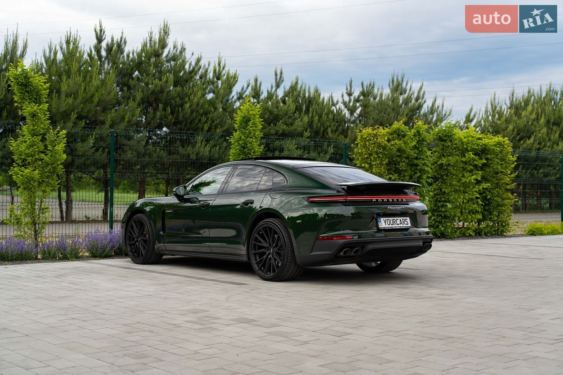 Porsche Panamera 2024 VIN WP0ZZZYA1RL070746 фото оголошення 7 з 35
