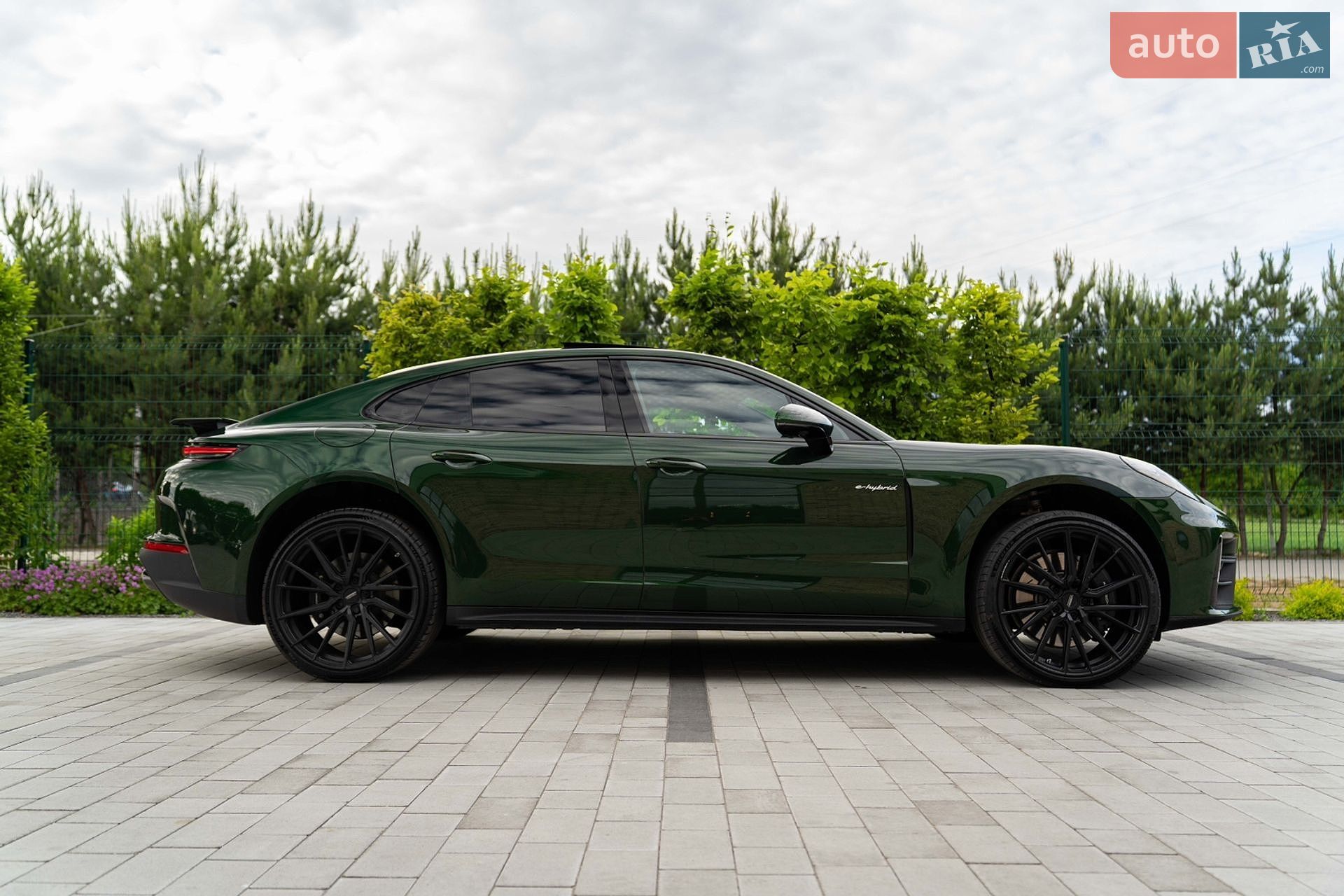 Porsche Panamera 2024 VIN WP0ZZZYA1RL070746 фото оголошення 11 з 35