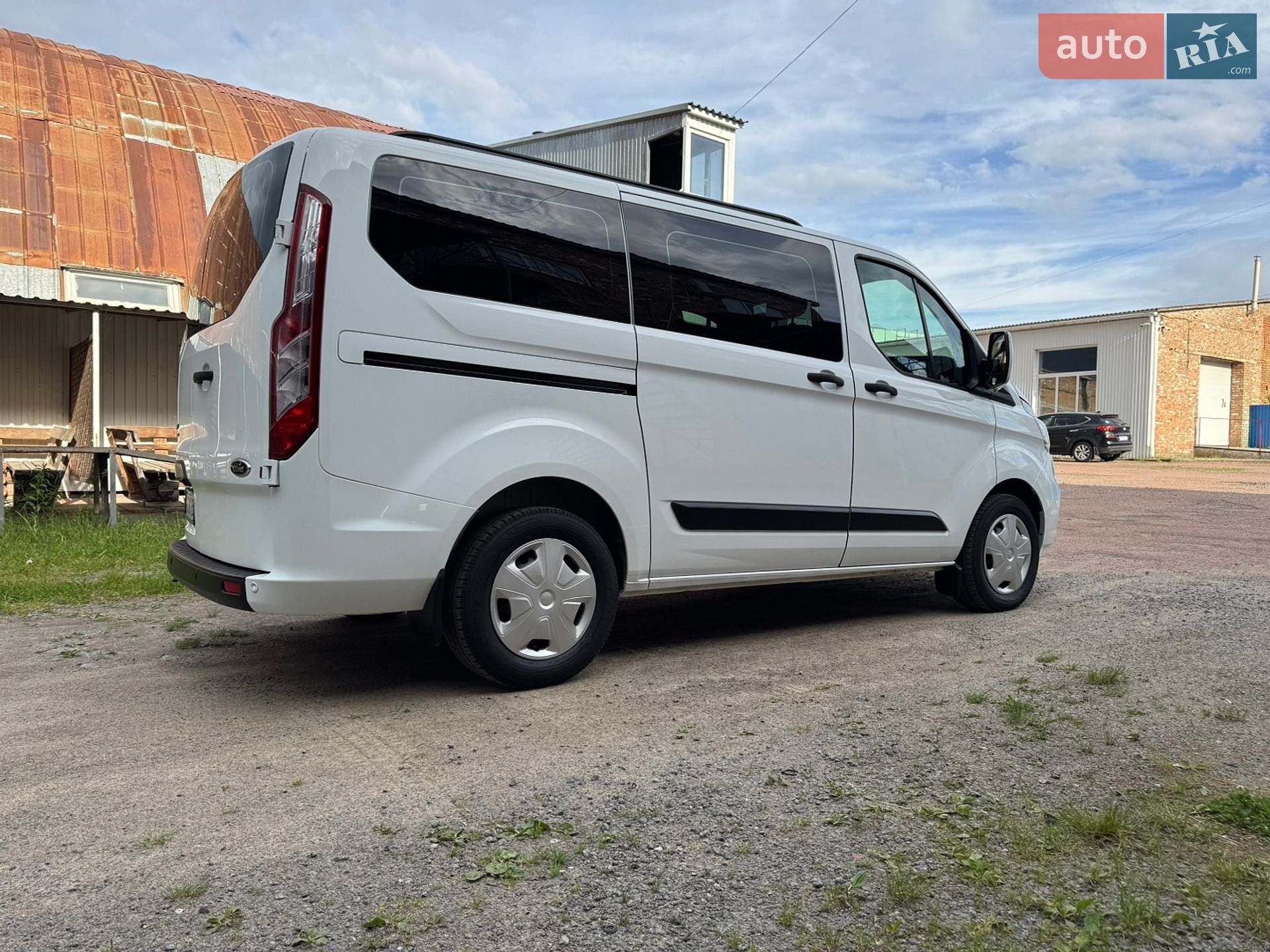 Ford Transit Custom 2022 VIN WF0YXXTTGYNR62584 фото оголошення 17 з 86