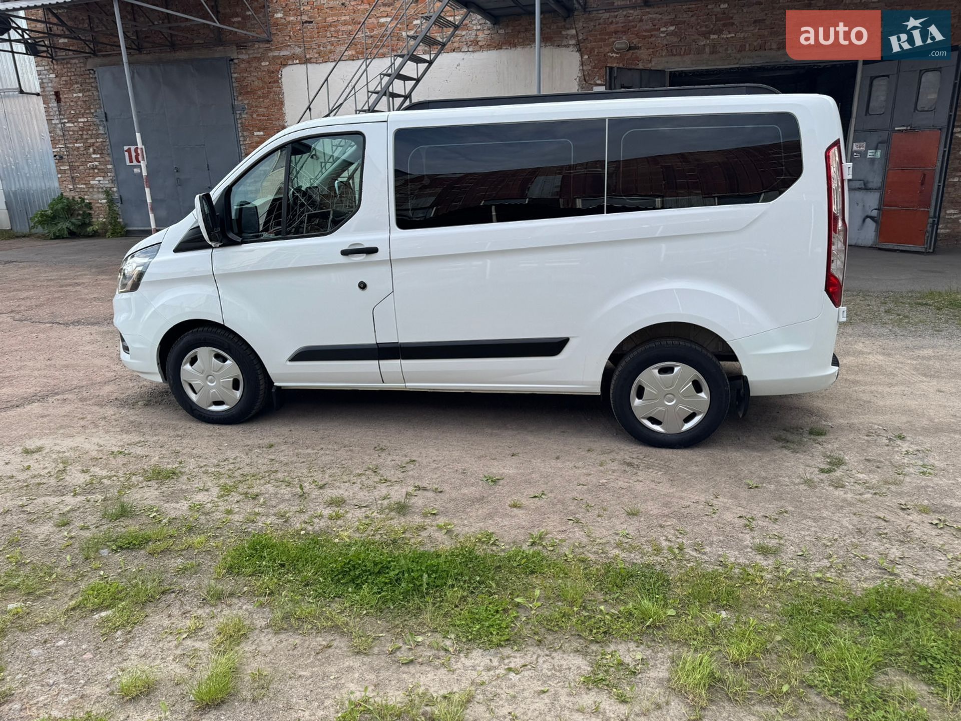 Ford Transit Custom 2022 VIN WF0YXXTTGYNR62584 фото оголошення 22 з 86