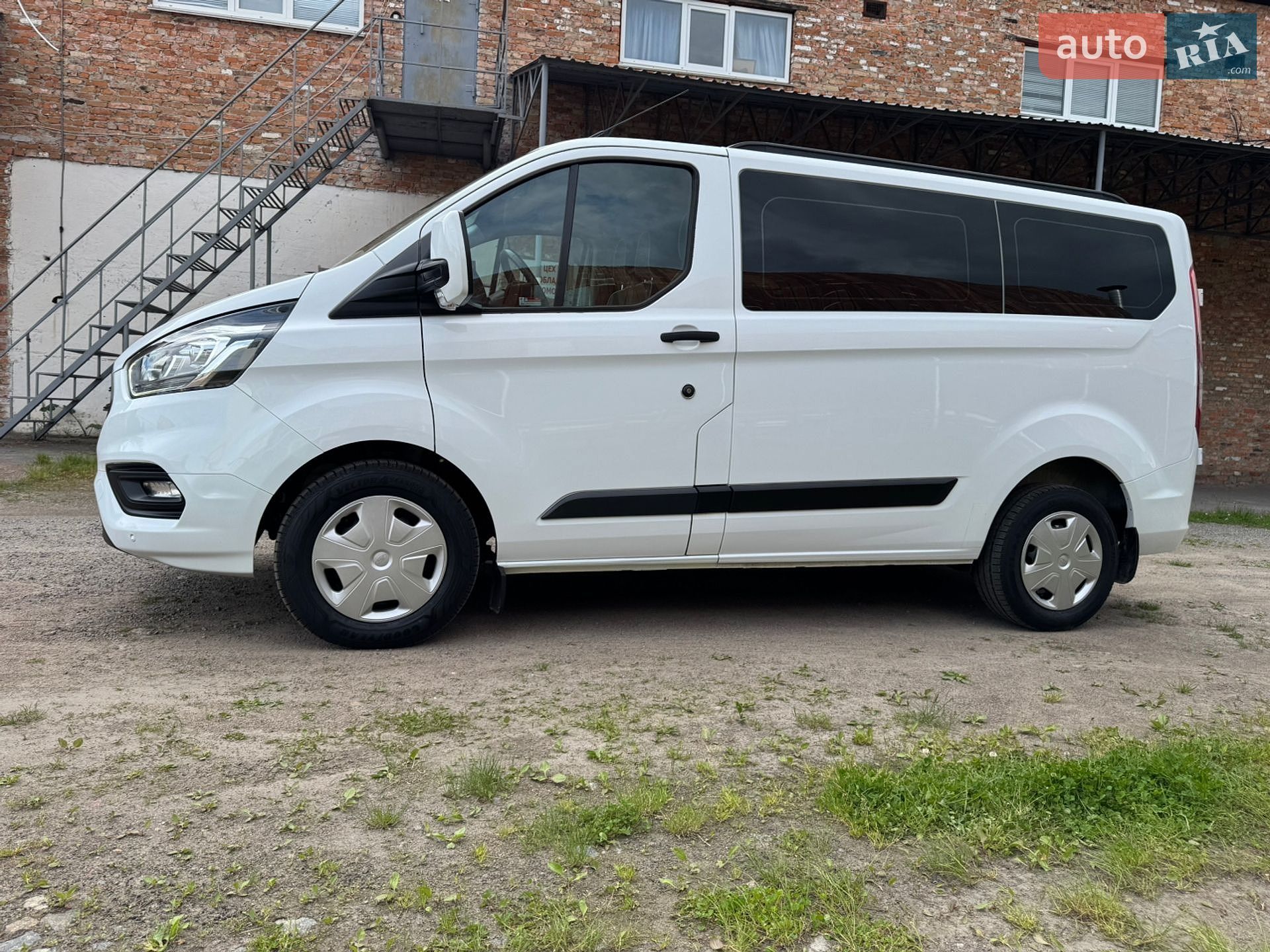 Ford Transit Custom 2022 VIN WF0YXXTTGYNR62584 фото оголошення 26 з 86