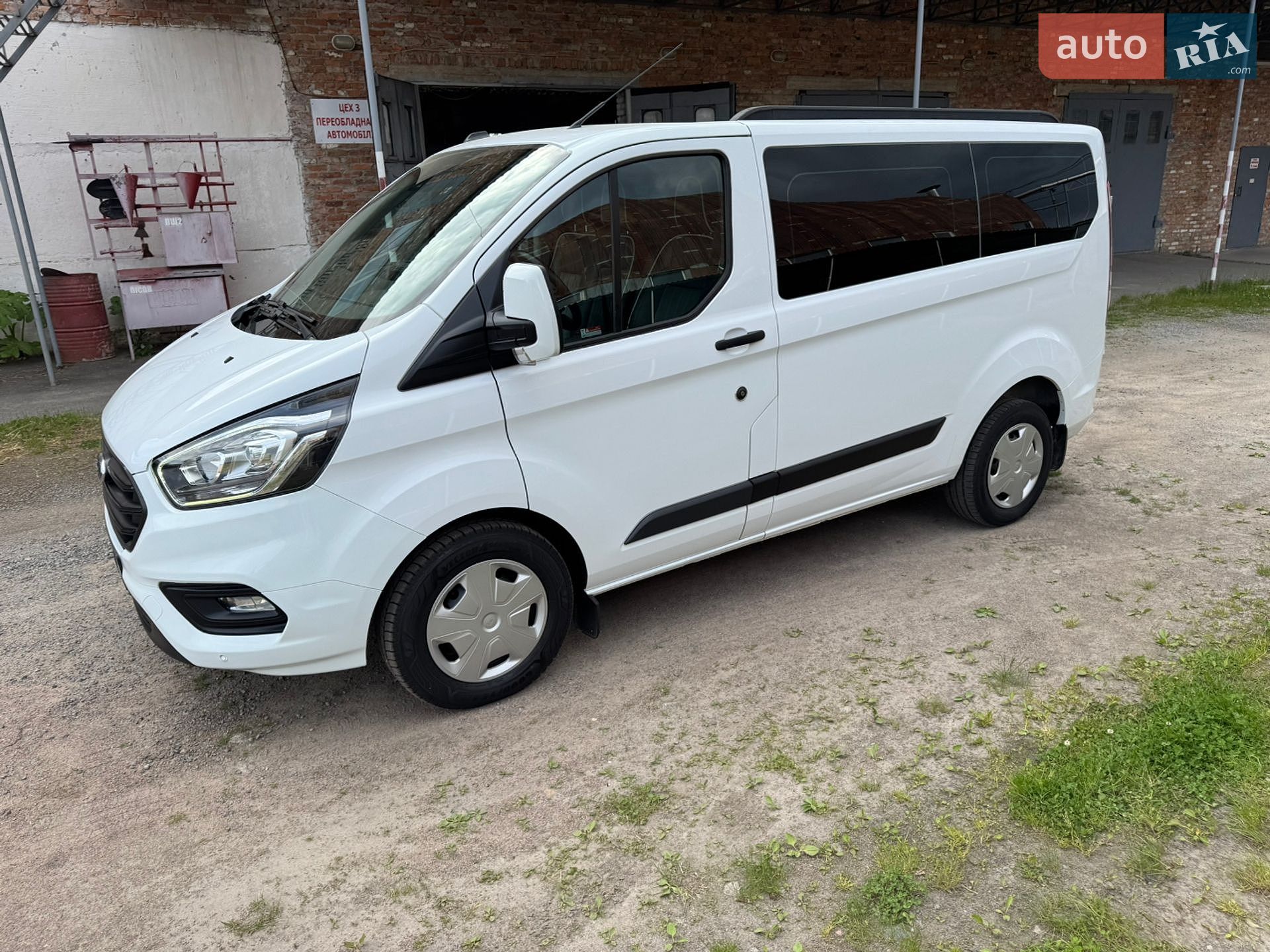 Ford Transit Custom 2022 VIN WF0YXXTTGYNR62584 фото оголошення 28 з 86