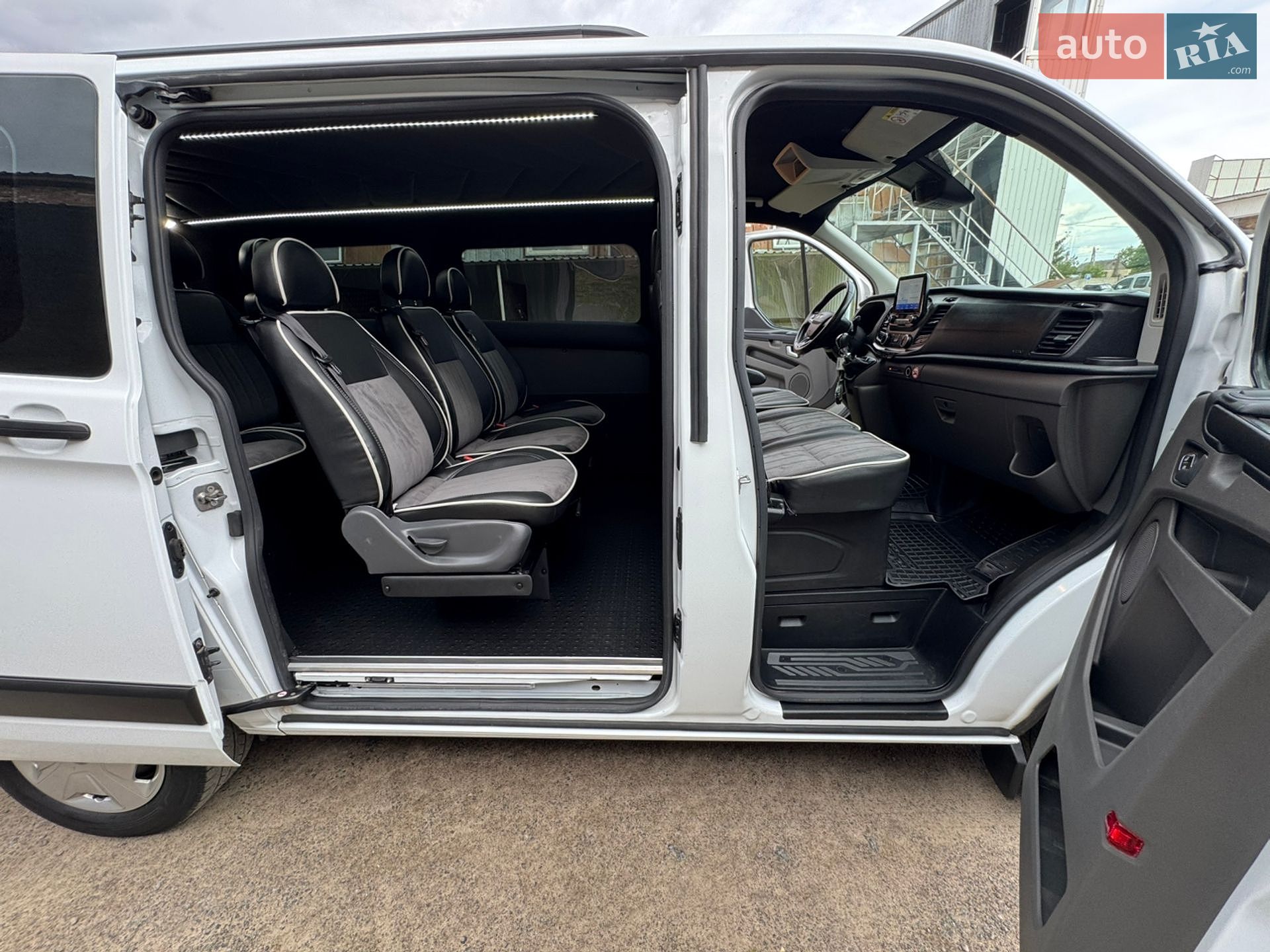 Ford Transit Custom 2022 VIN WF0YXXTTGYNR62584 фото оголошення 62 з 86
