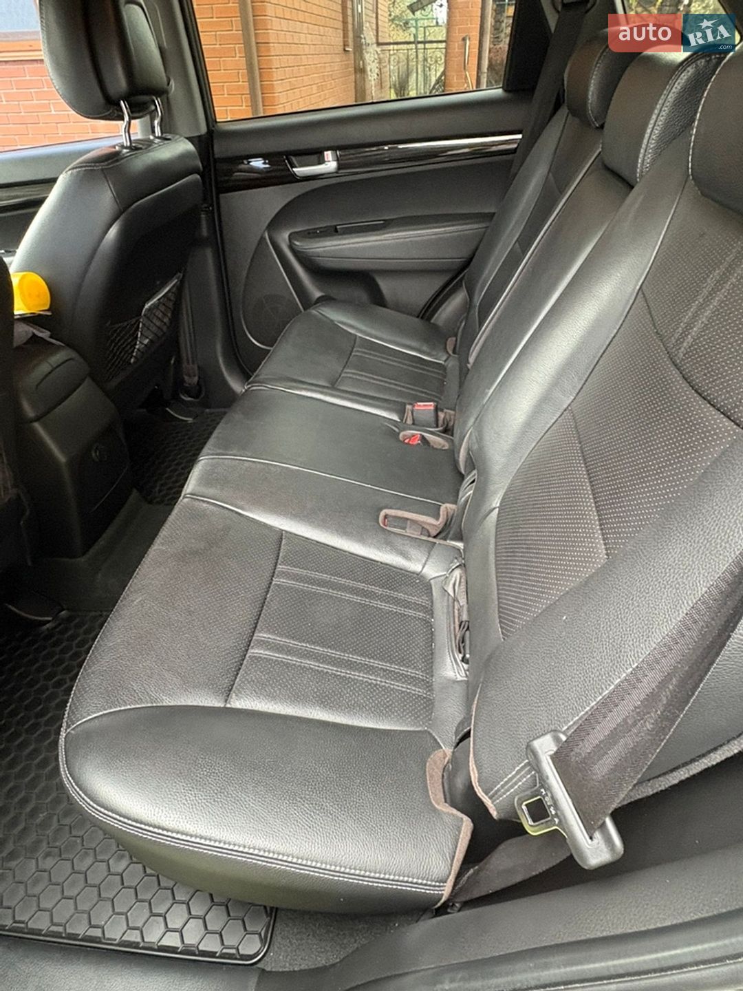 Kia Sorento 2012 VIN KNAKU814DC5322464 фото оголошення 11 з 17