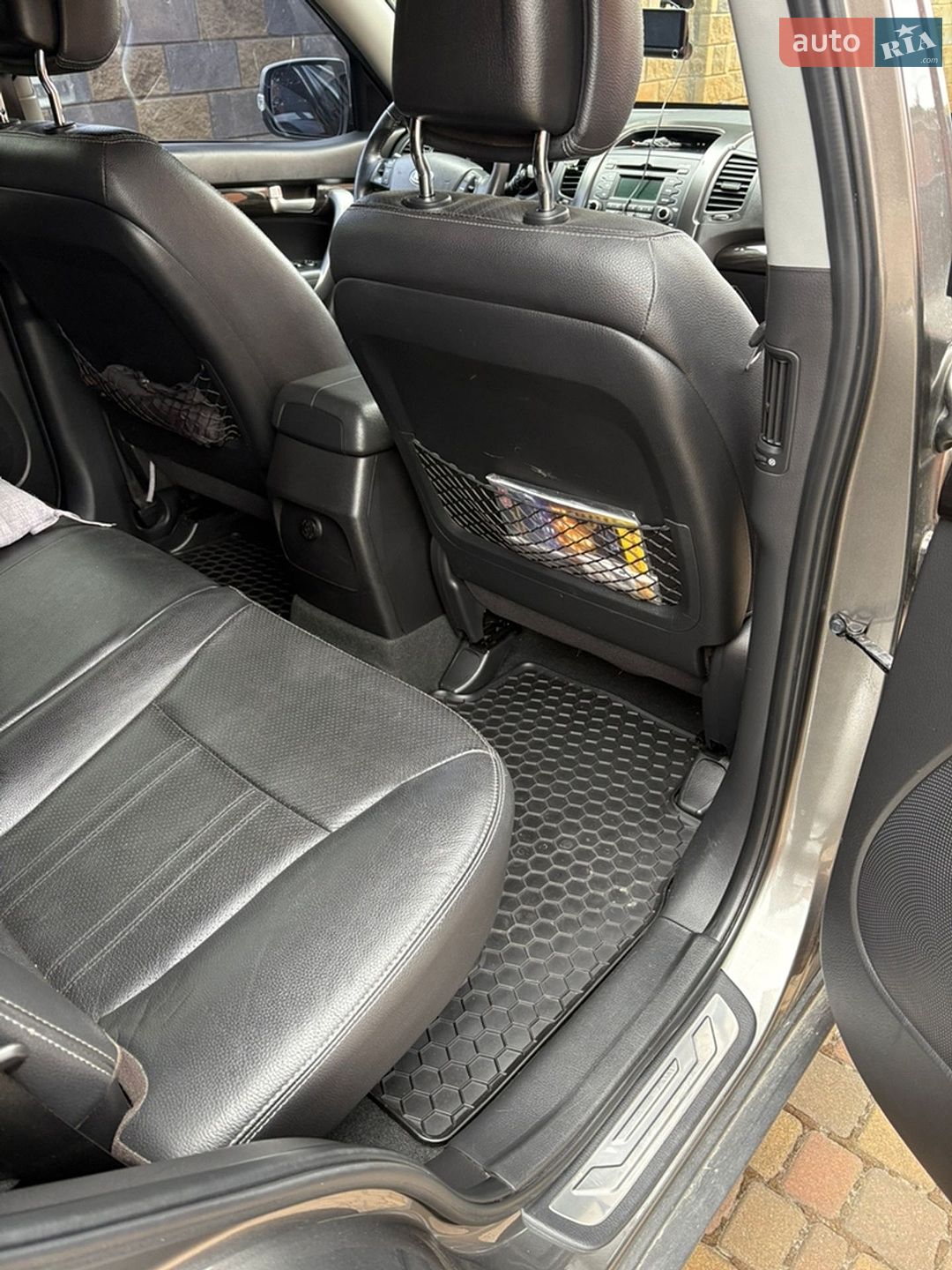 Kia Sorento 2012 VIN KNAKU814DC5322464 фото оголошення 15 з 17