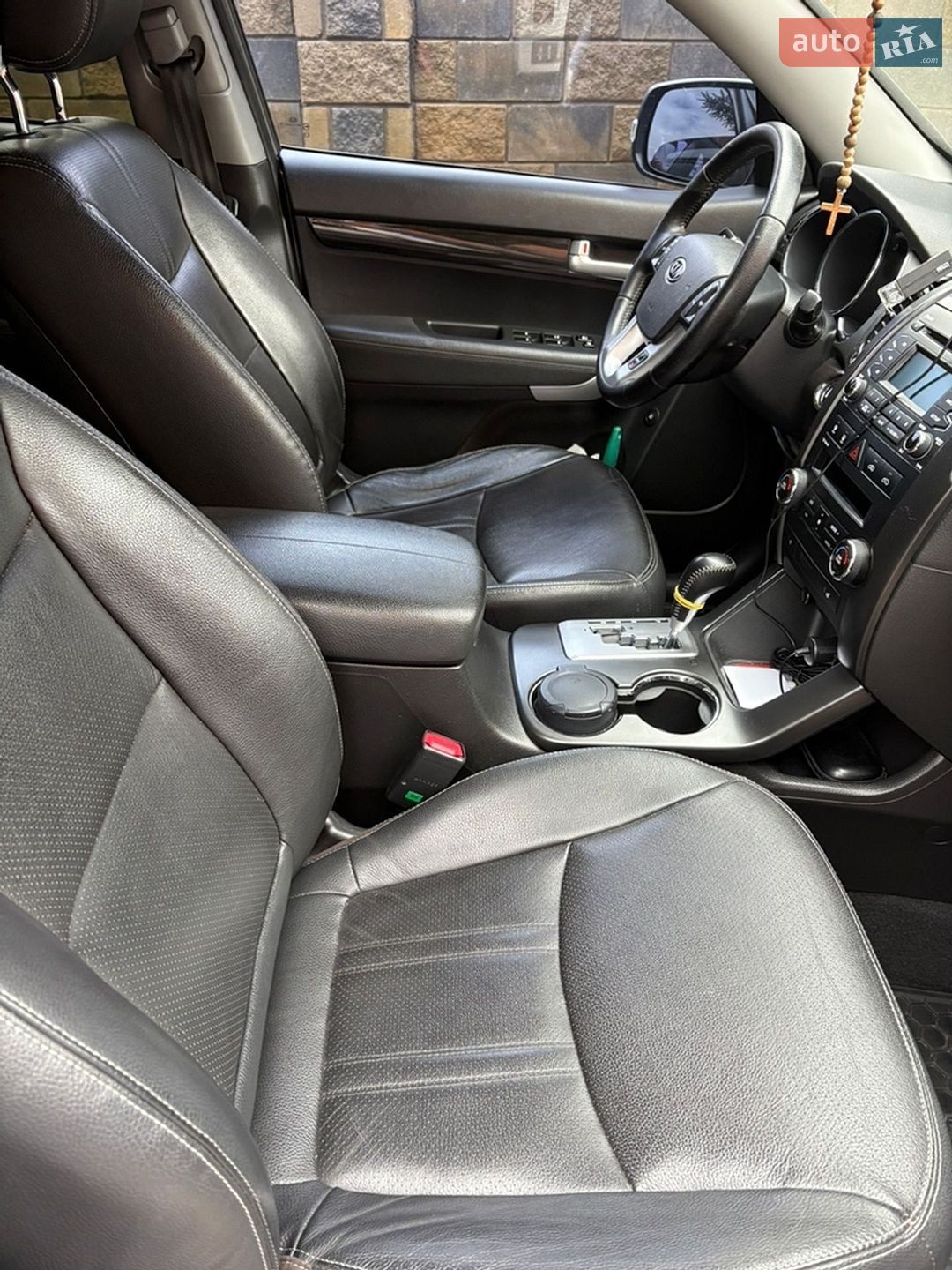 Kia Sorento 2012 VIN KNAKU814DC5322464 фото оголошення 16 з 17