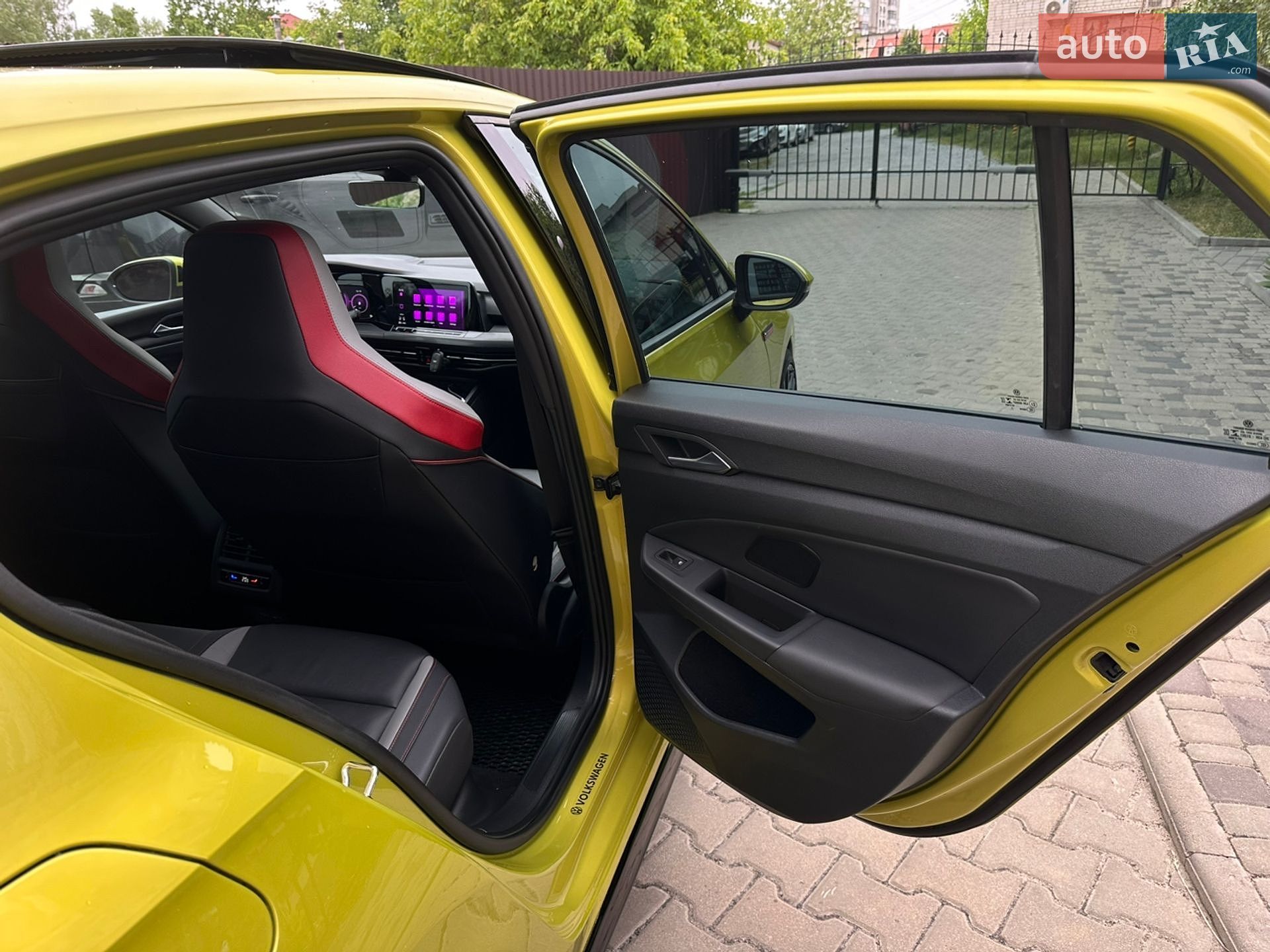 Volkswagen Golf GTI 2021 VIN WVW687CD4NW121337 фото оголошення 38 з 62
