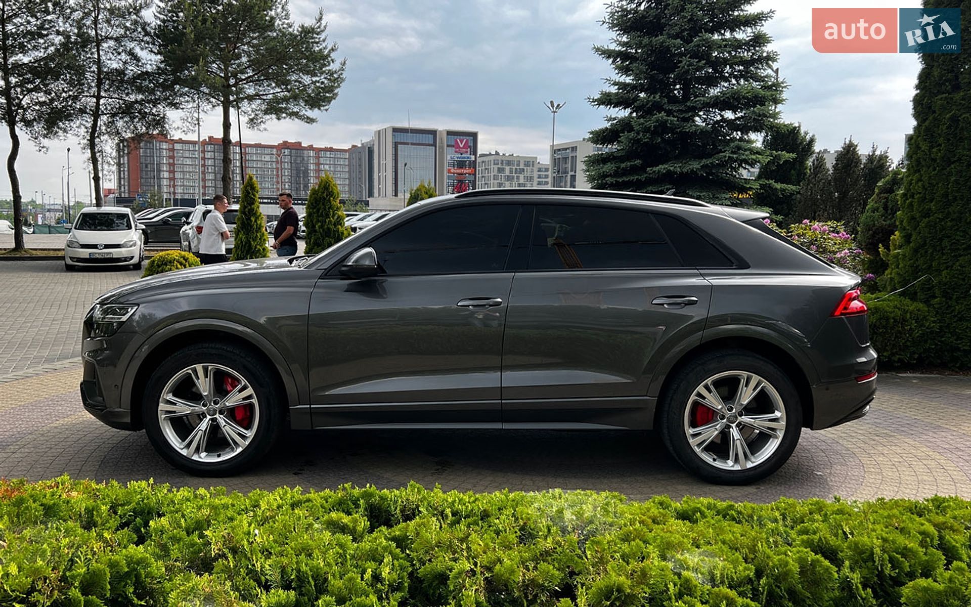 Audi Q8 2018 VIN WA1BVAF11KD016990 фото оголошення 4 з 29