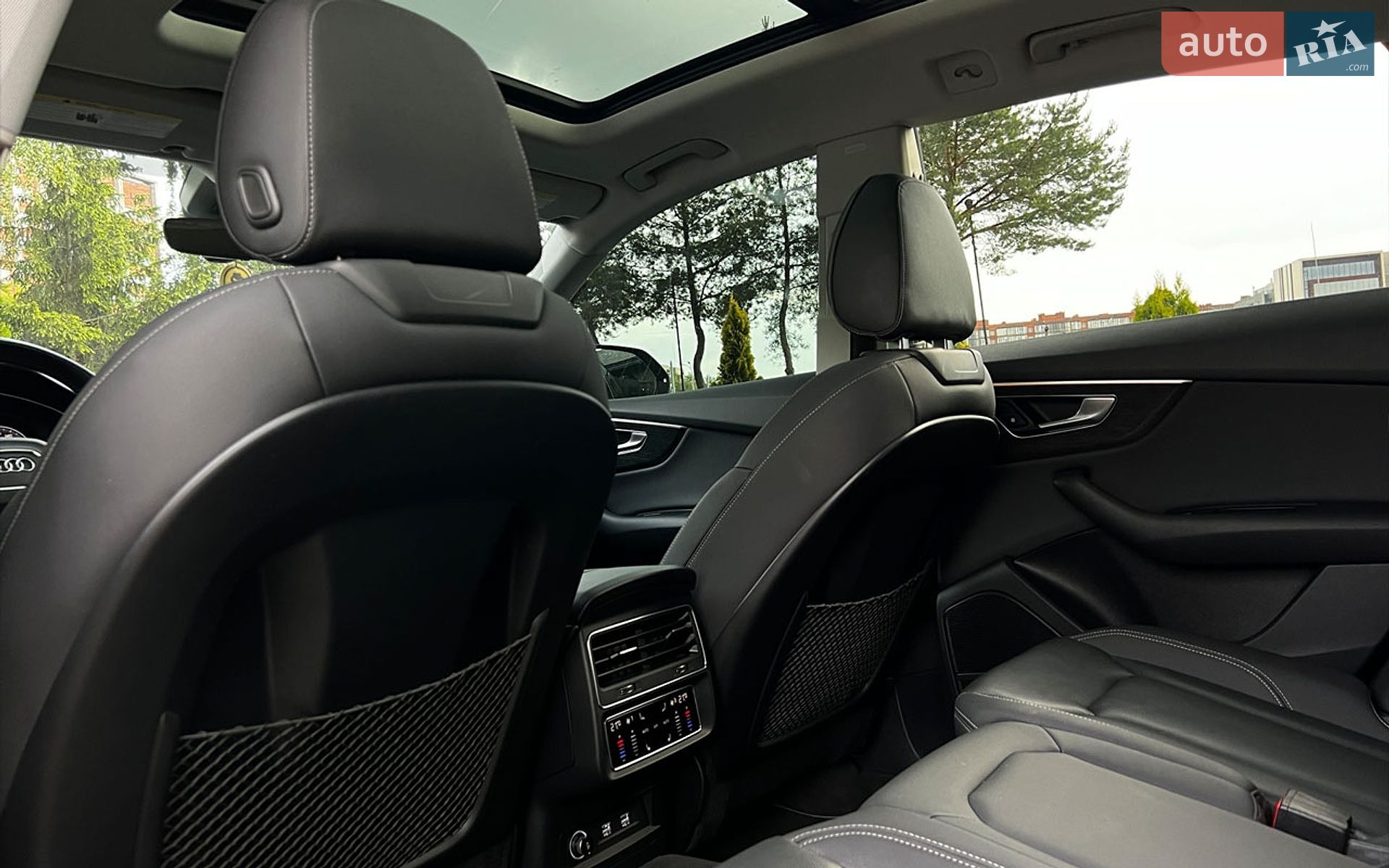 Audi Q8 2018 VIN WA1BVAF11KD016990 фото оголошення 27 з 29