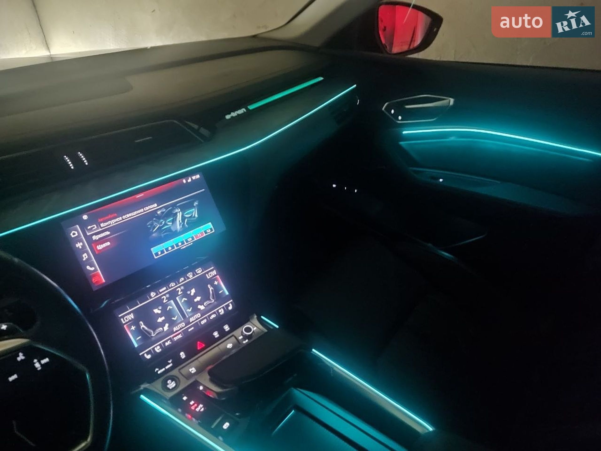 Audi e-tron 2020 VIN WA1VABGE0MB004327 фото оголошення 33 з 86