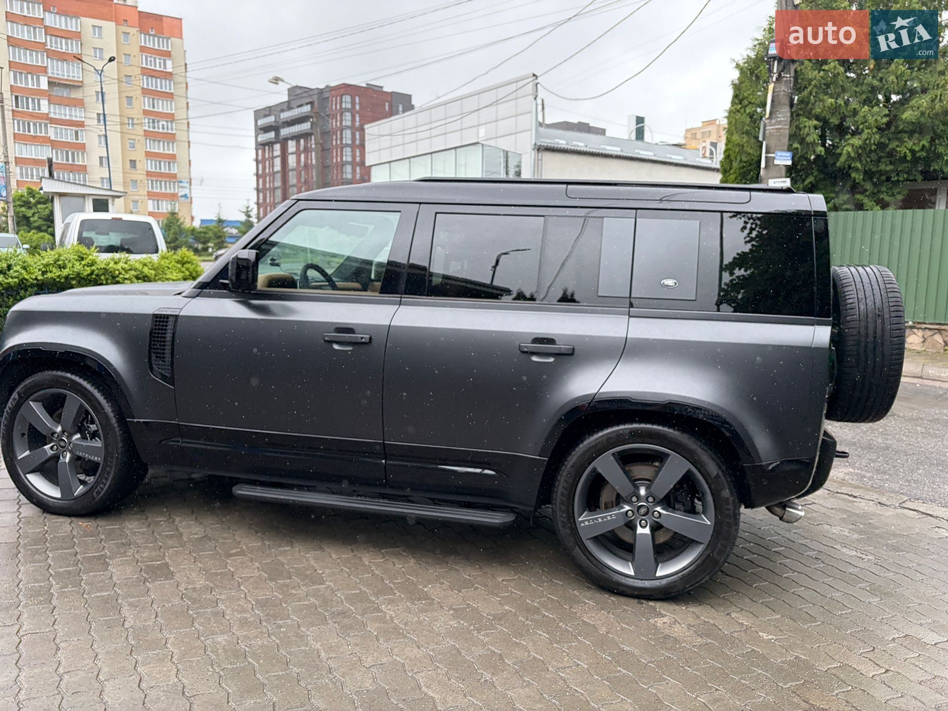 Land Rover Defender 2024 VIN SALEA7BE7R2317806 фото оголошення 18 з 52